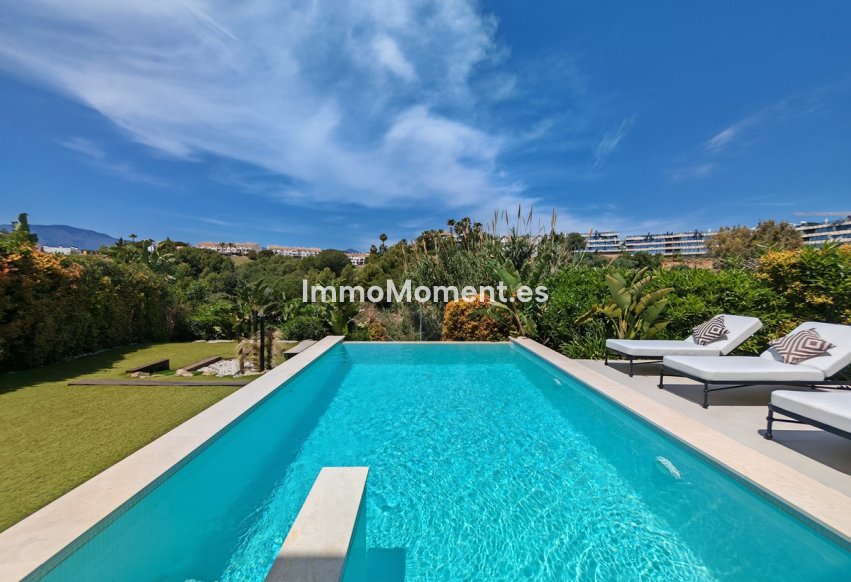 Wiederverkauf - Freistehende Villa - Estepona  - Estepona Centro