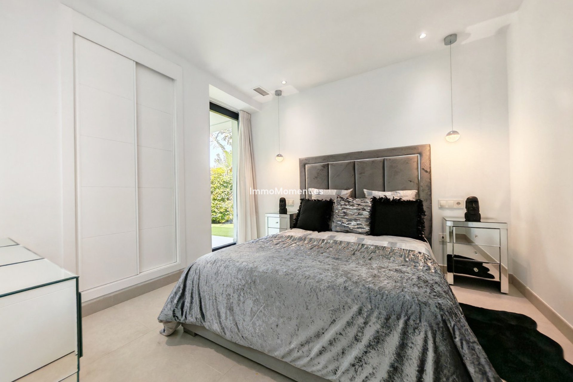 Wiederverkauf - Freistehende Villa - Estepona  - Estepona Centro