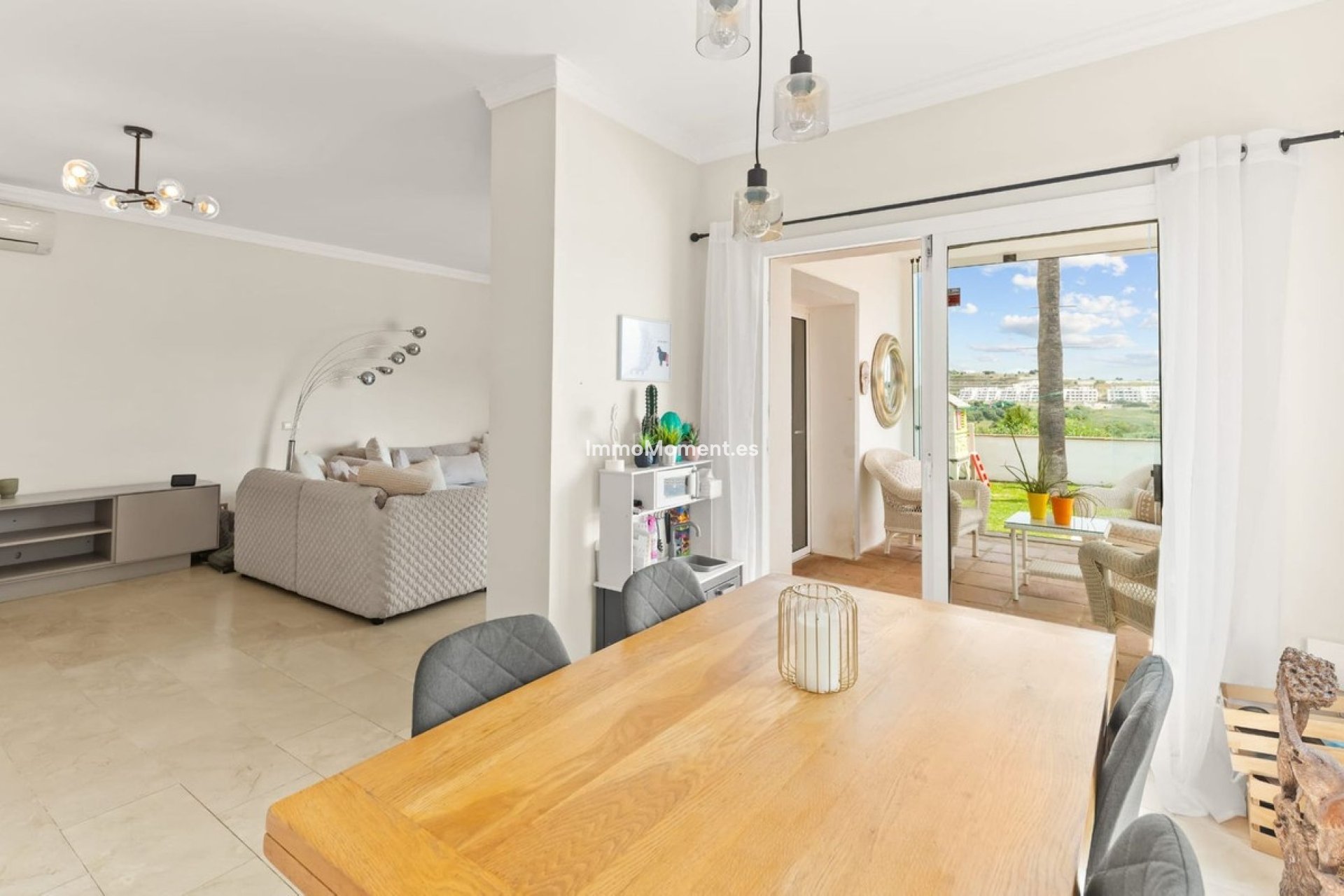 Wiederverkauf - Freistehende Villa - Estepona  - Estepona Centro