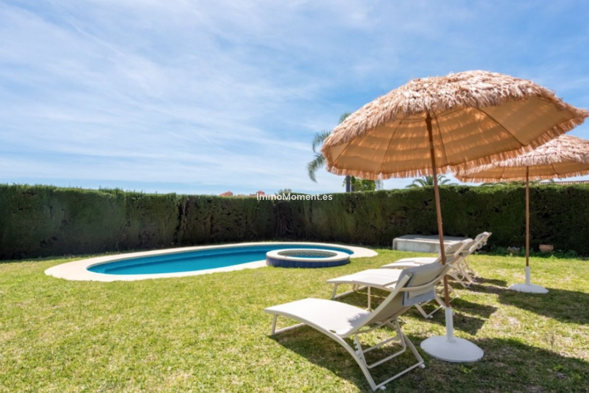 Wiederverkauf - Freistehende Villa - Estepona  - Estepona Centro