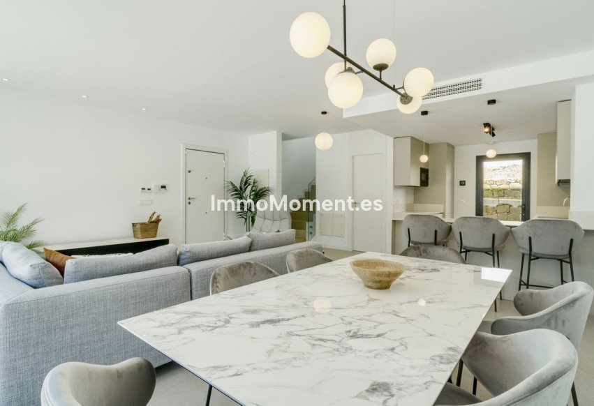 Wiederverkauf - Freistehende Villa - Estepona  - Estepona Centro