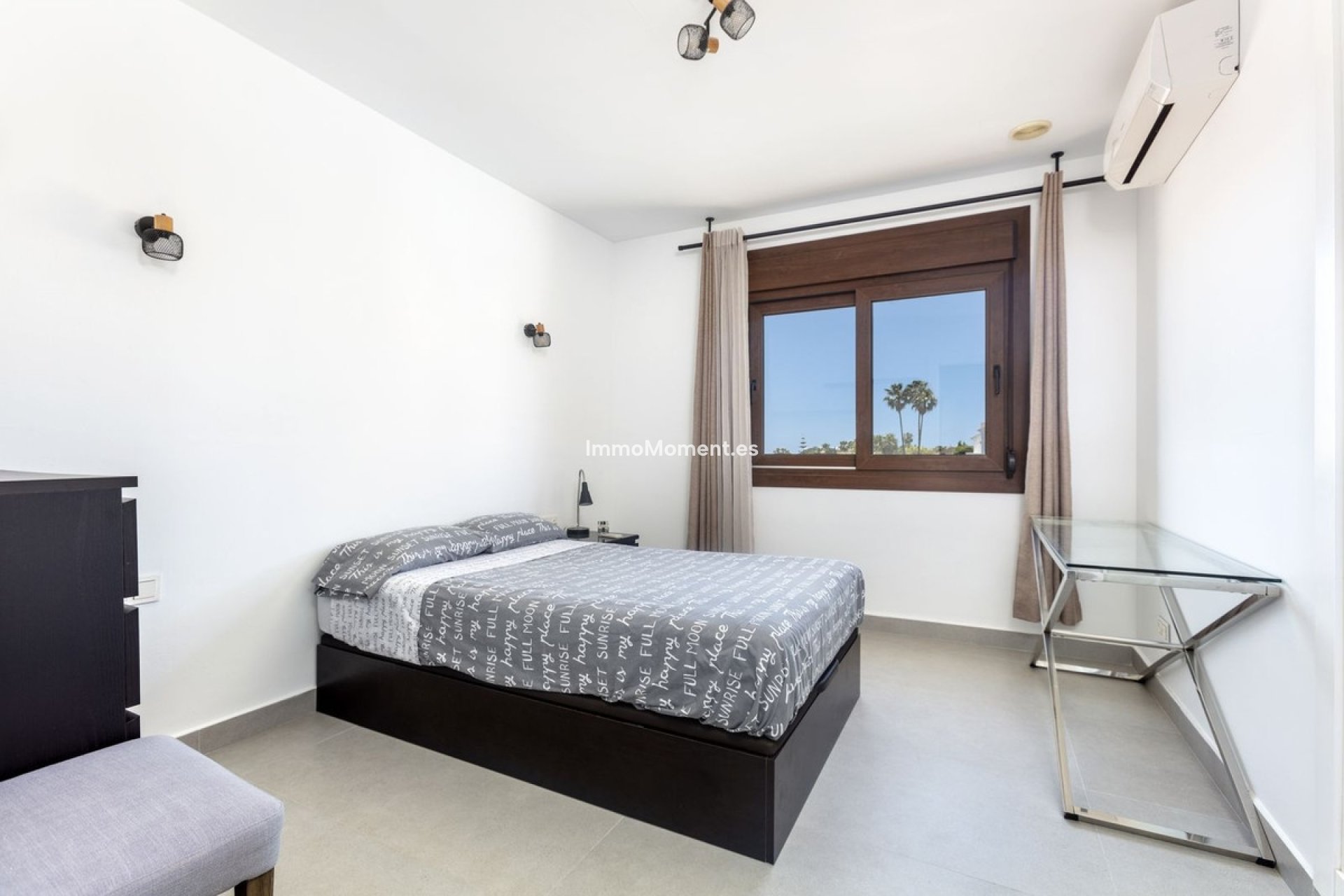 Wiederverkauf - Freistehende Villa - Estepona  - Estepona Centro