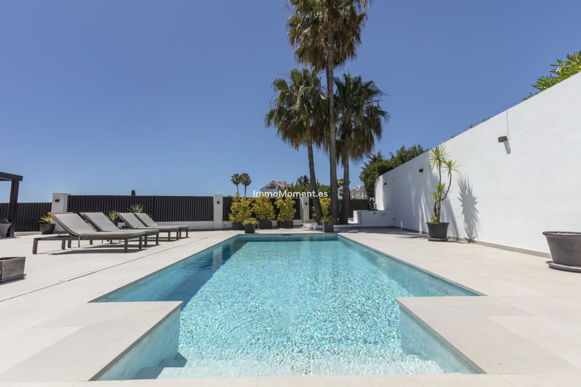Wiederverkauf - Freistehende Villa - Estepona  - Estepona Centro