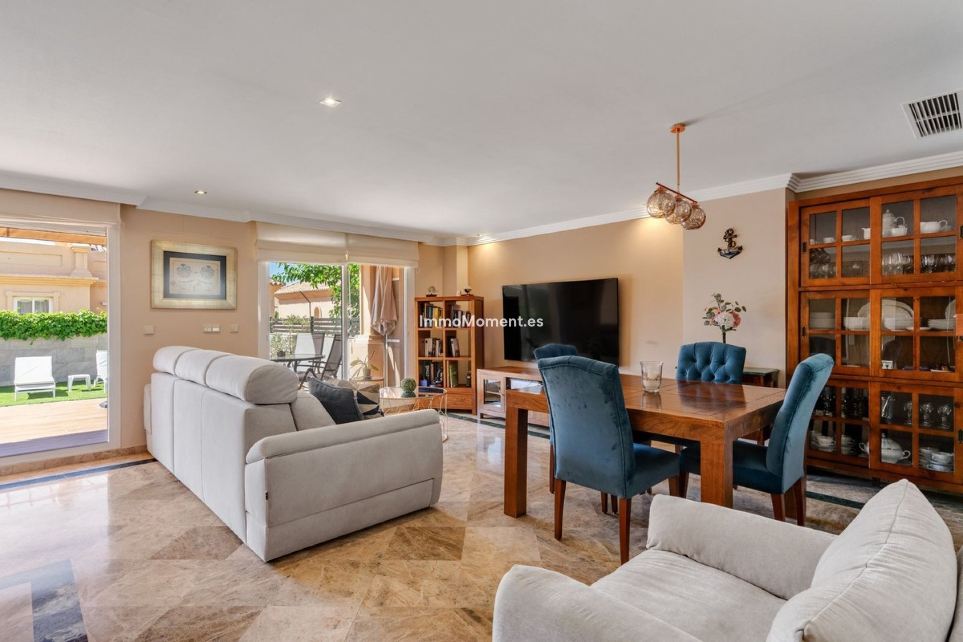 Wiederverkauf - Freistehende Villa - Estepona  - Estepona Centro