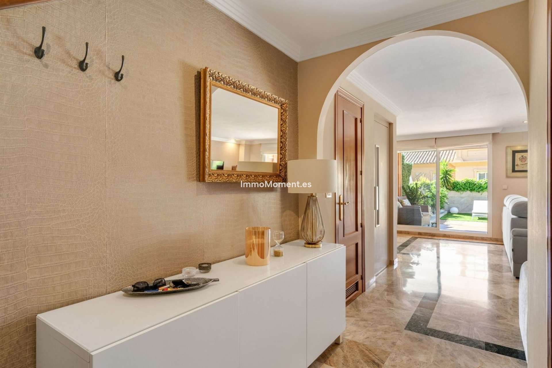 Wiederverkauf - Freistehende Villa - Estepona  - Estepona Centro