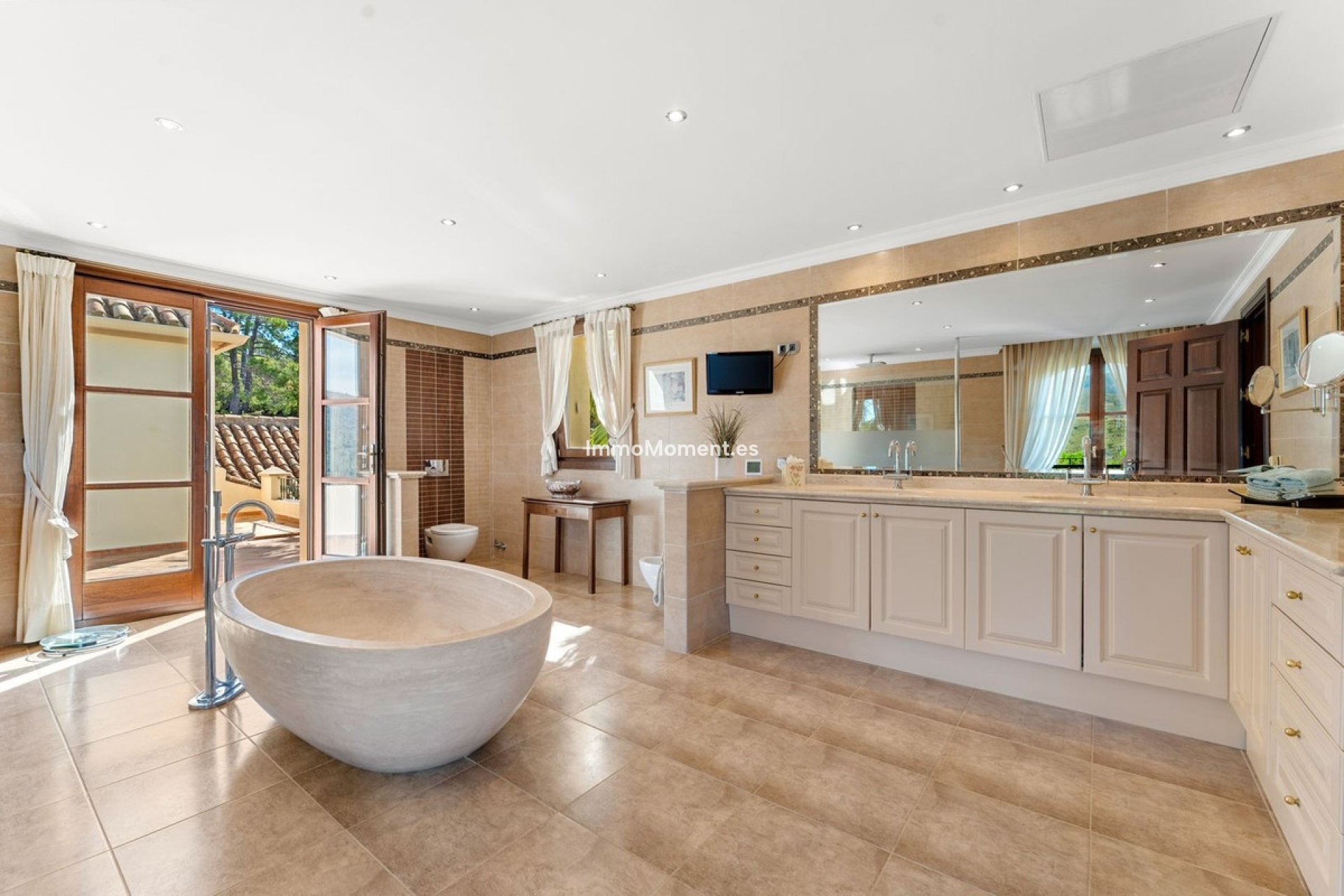 Wiederverkauf - Freistehende Villa - Estepona  - Estepona Centro