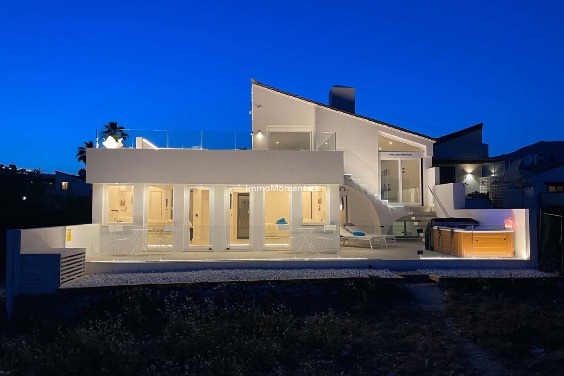 Wiederverkauf - Freistehende Villa - Estepona  - Estepona Centro