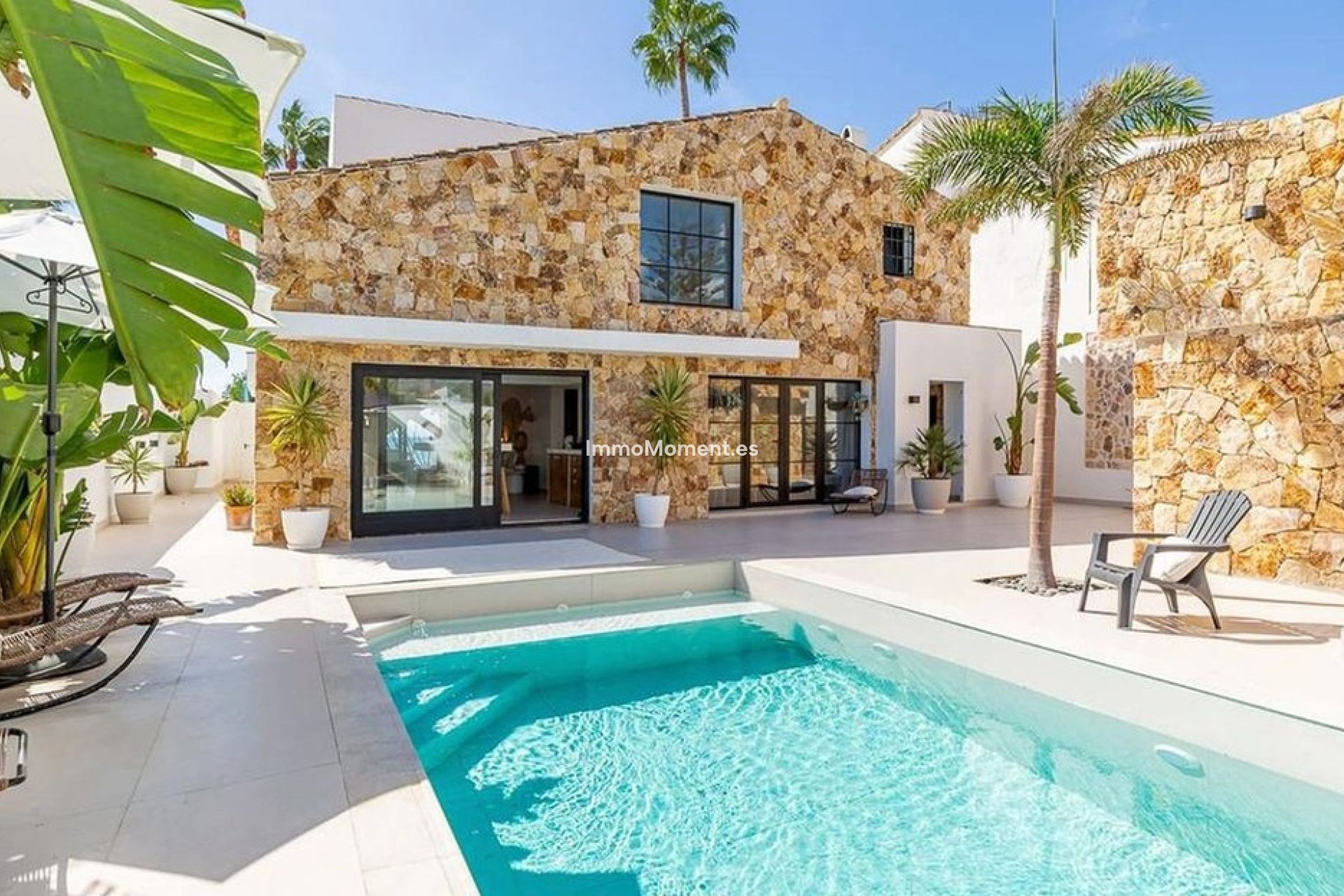Wiederverkauf - Freistehende Villa - Estepona  - Estepona Centro