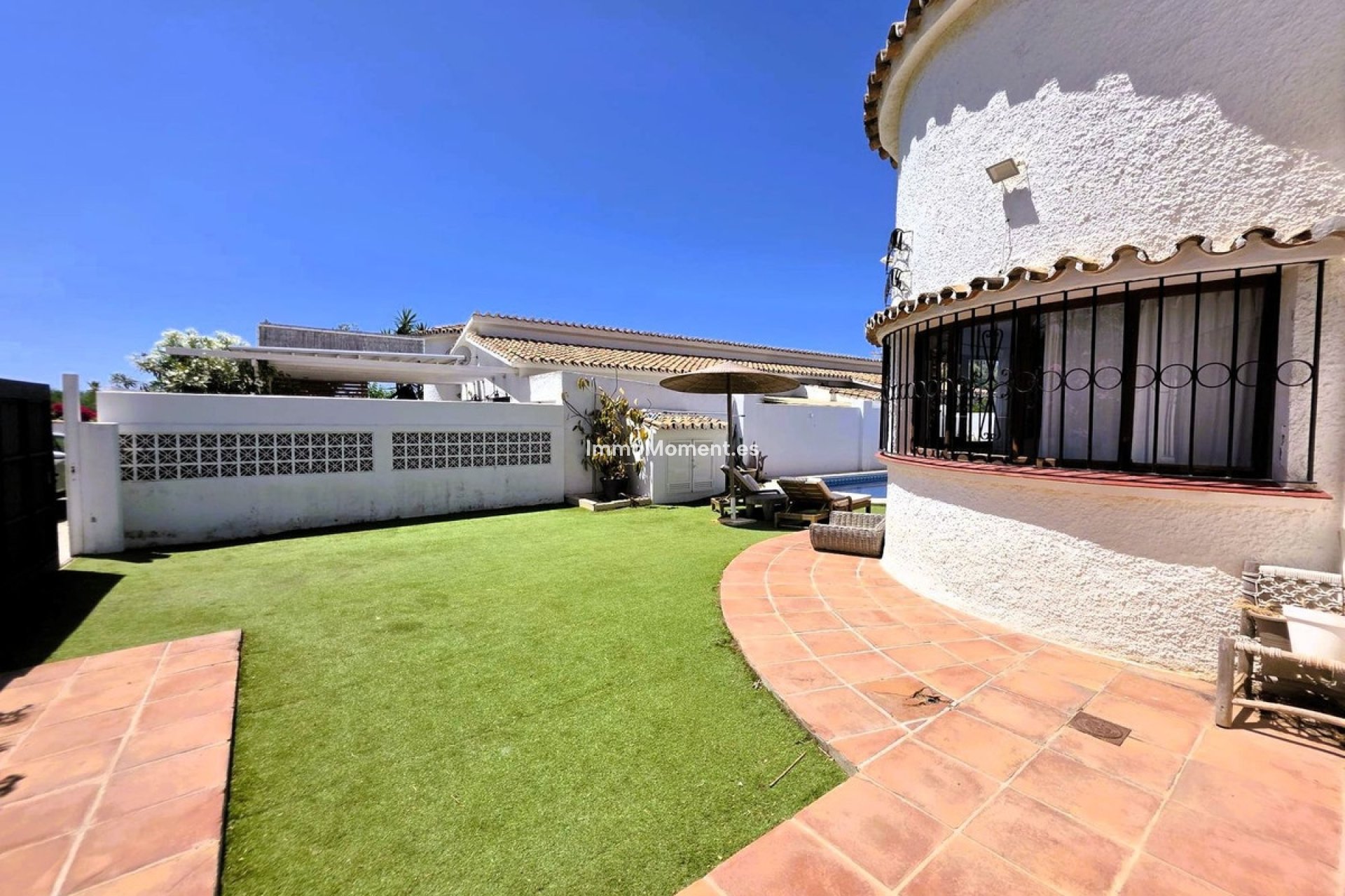 Wiederverkauf - Freistehende Villa - Estepona  - Estepona Centro
