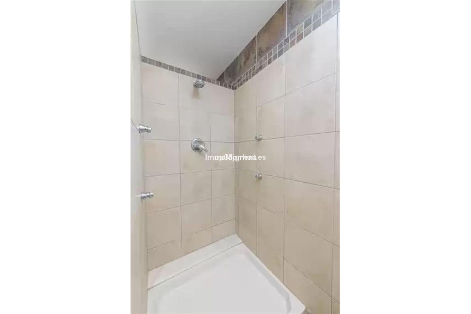 Wiederverkauf - Freistehende Villa - Estepona  - Estepona Centro