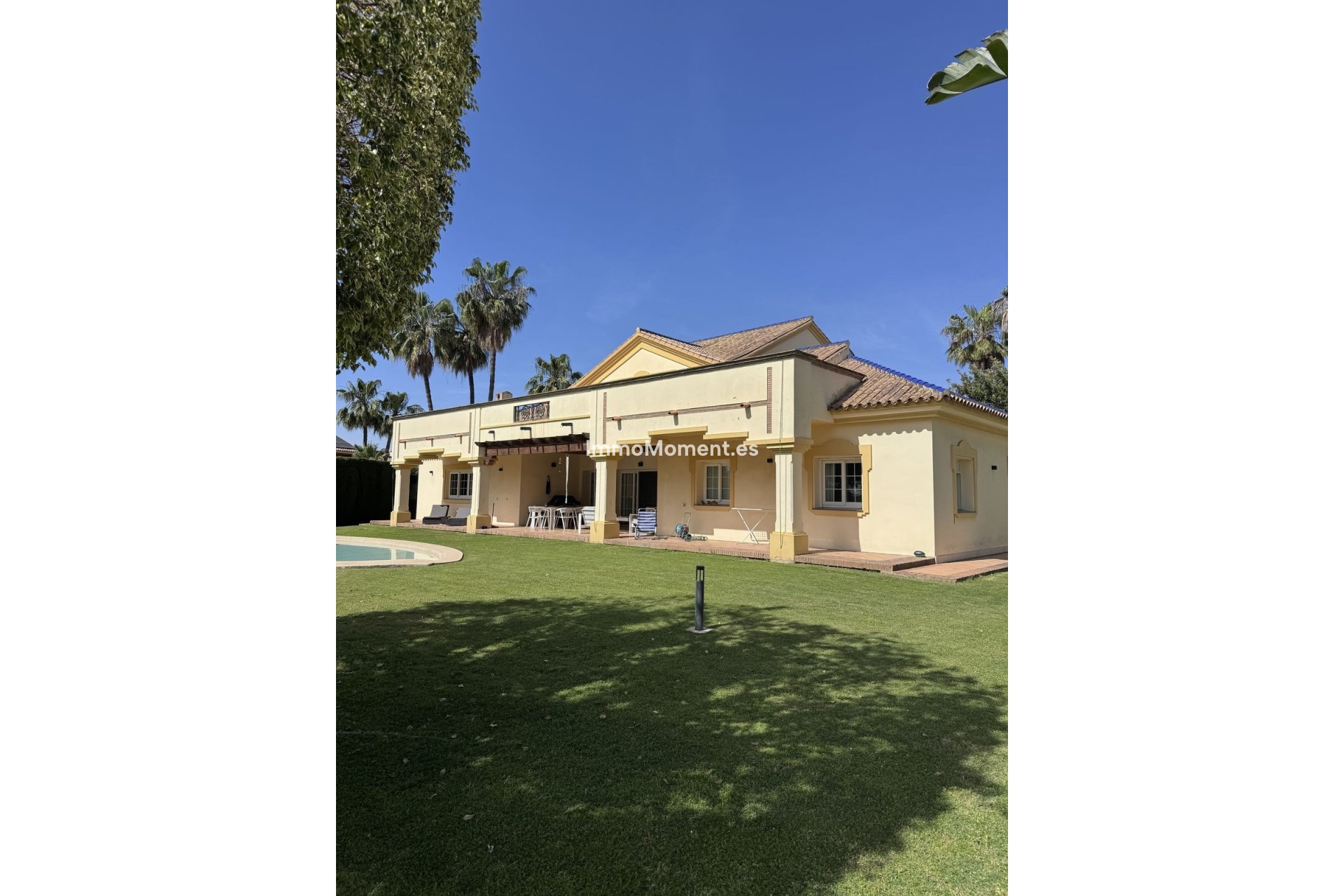 Wiederverkauf - Freistehende Villa - Estepona  - Estepona Centro