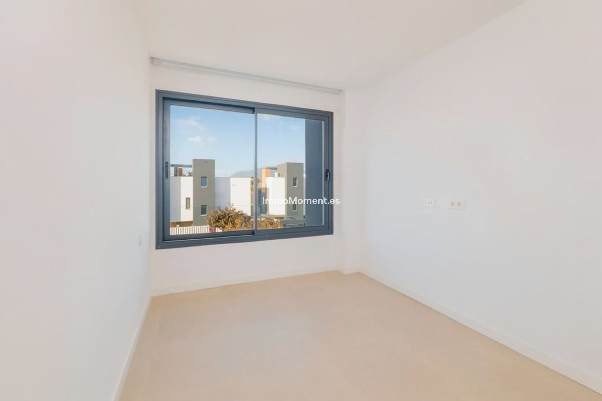 Wiederverkauf - Freistehende Villa - Estepona  - Estepona Centro