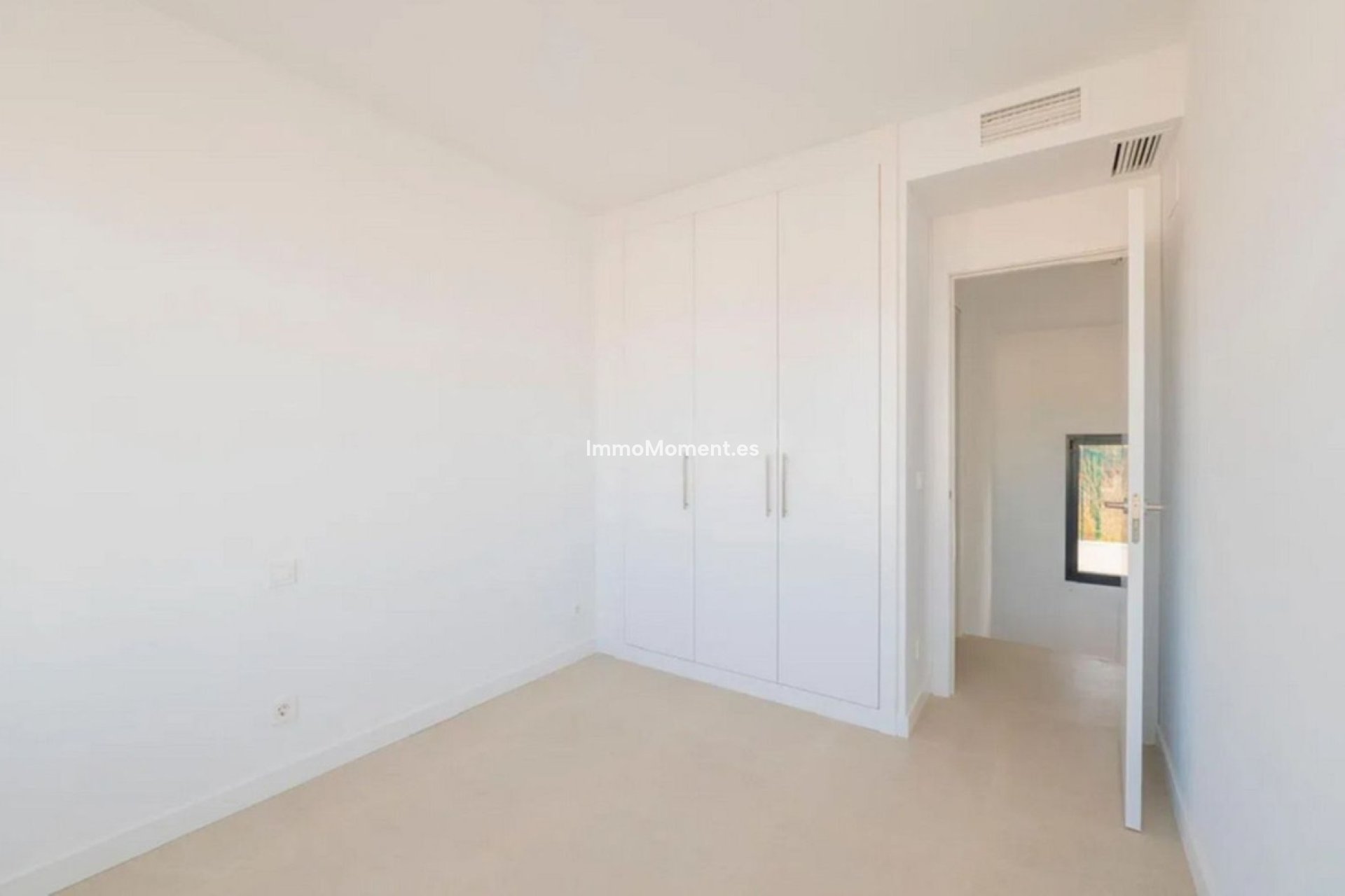 Wiederverkauf - Freistehende Villa - Estepona  - Estepona Centro