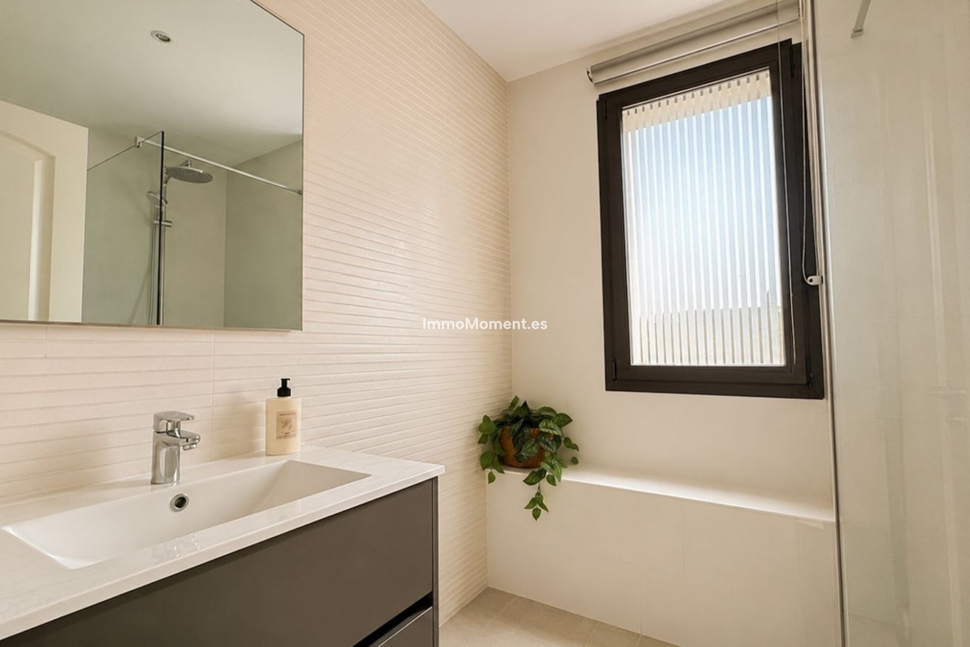 Wiederverkauf - Freistehende Villa - Estepona  - Estepona Centro