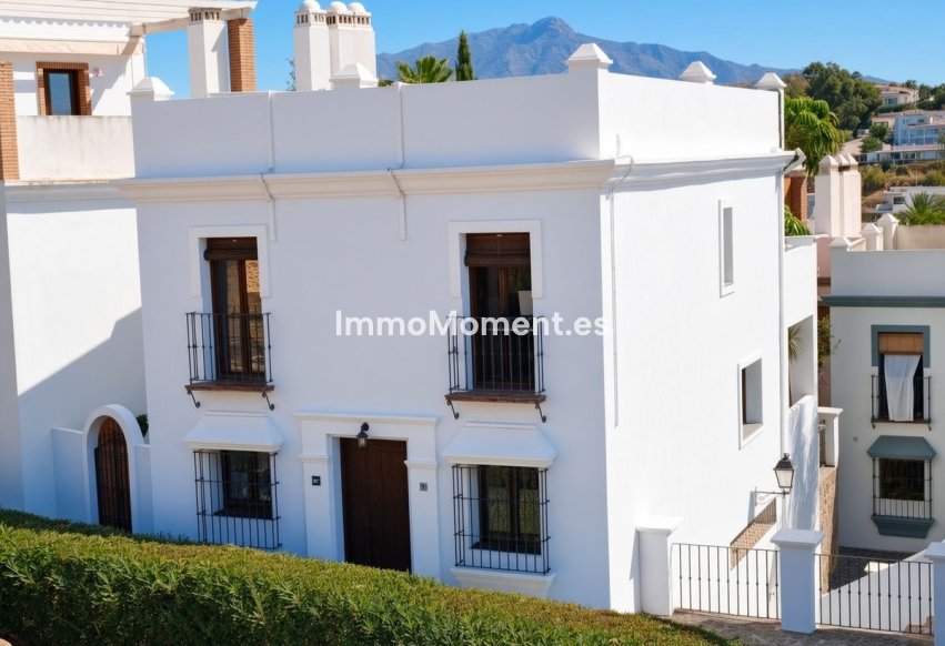 Wiederverkauf - Freistehende Villa - Estepona  - New Golden Mile