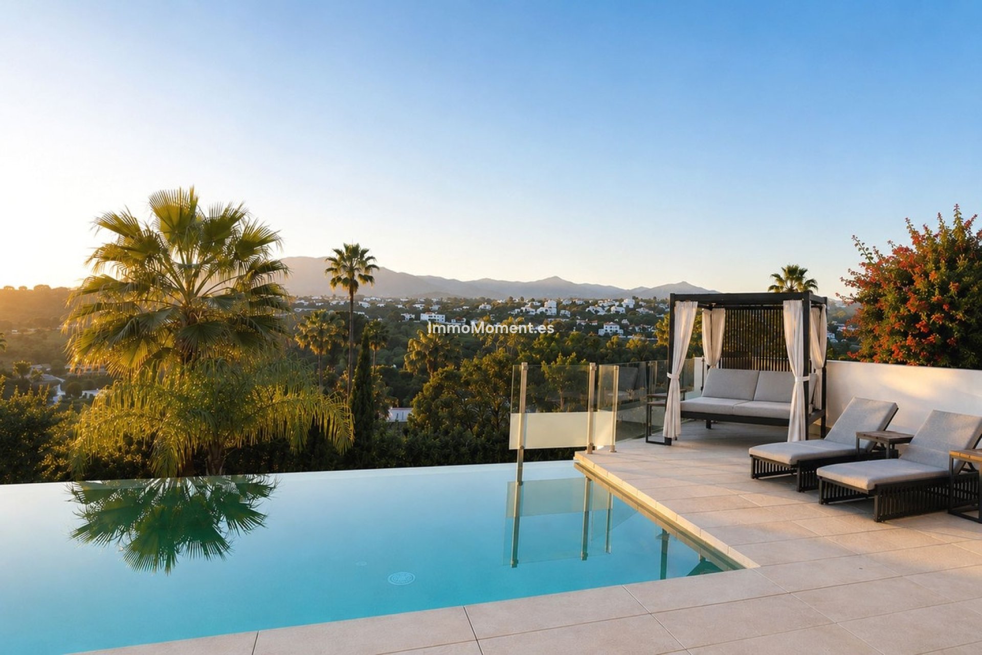 Wiederverkauf - Freistehende Villa - Estepona  - New Golden Mile