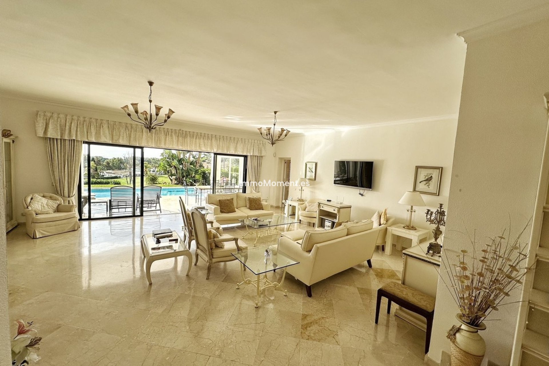 Wiederverkauf - Freistehende Villa - Estepona  - New Golden Mile