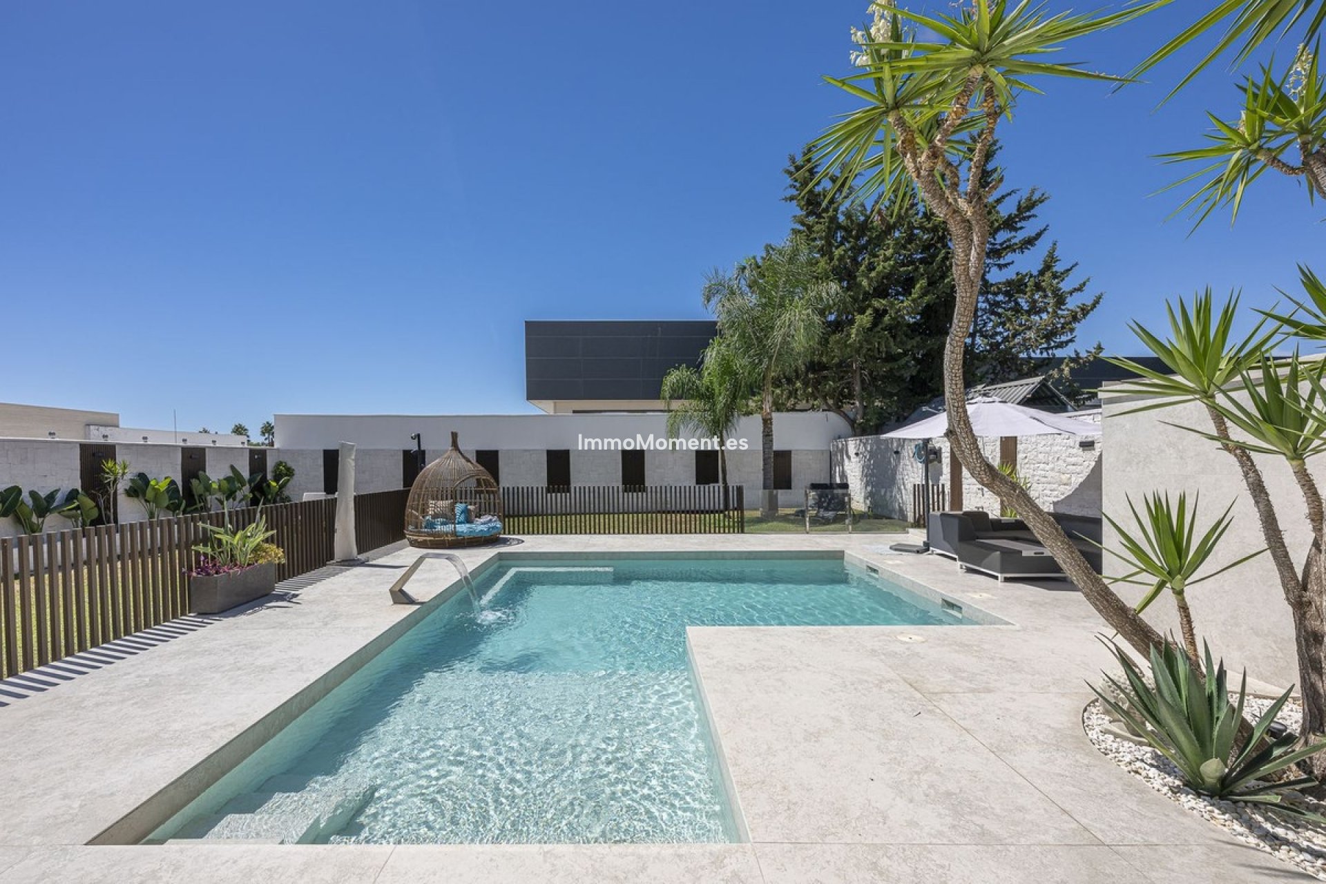 Wiederverkauf - Freistehende Villa - Estepona  - New Golden Mile