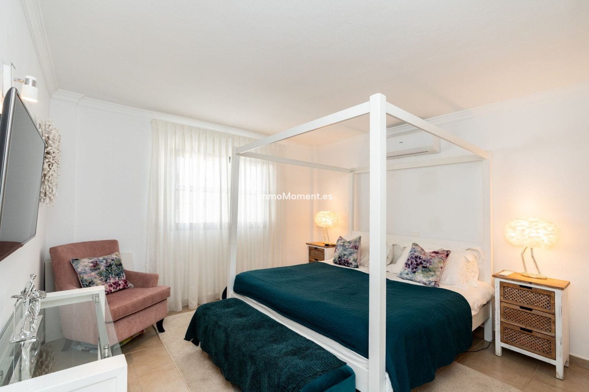Wiederverkauf - Freistehende Villa - Estepona  - New Golden Mile