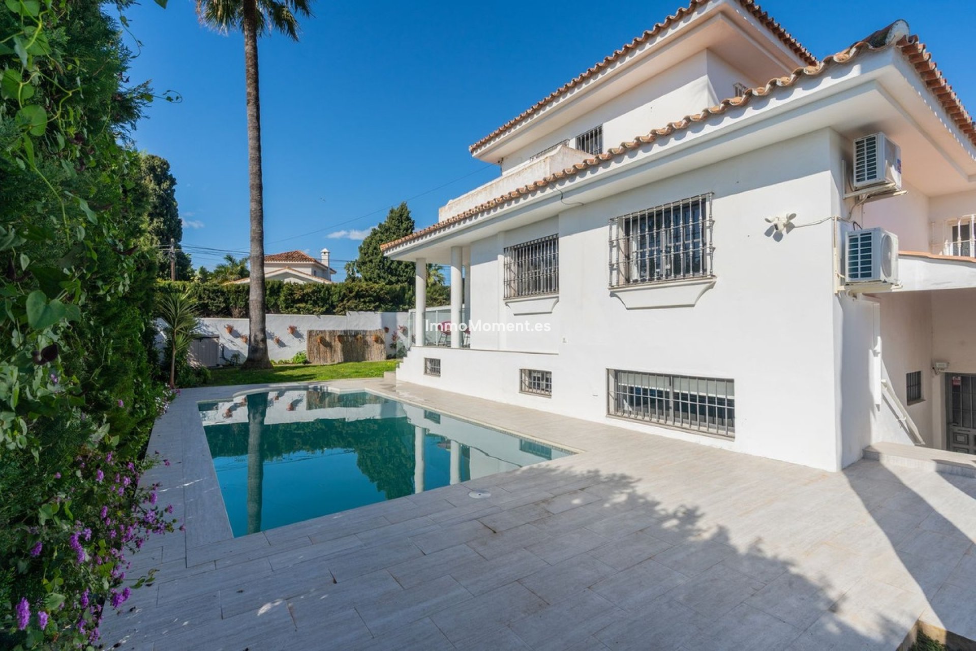 Wiederverkauf - Freistehende Villa - Estepona  - New Golden Mile