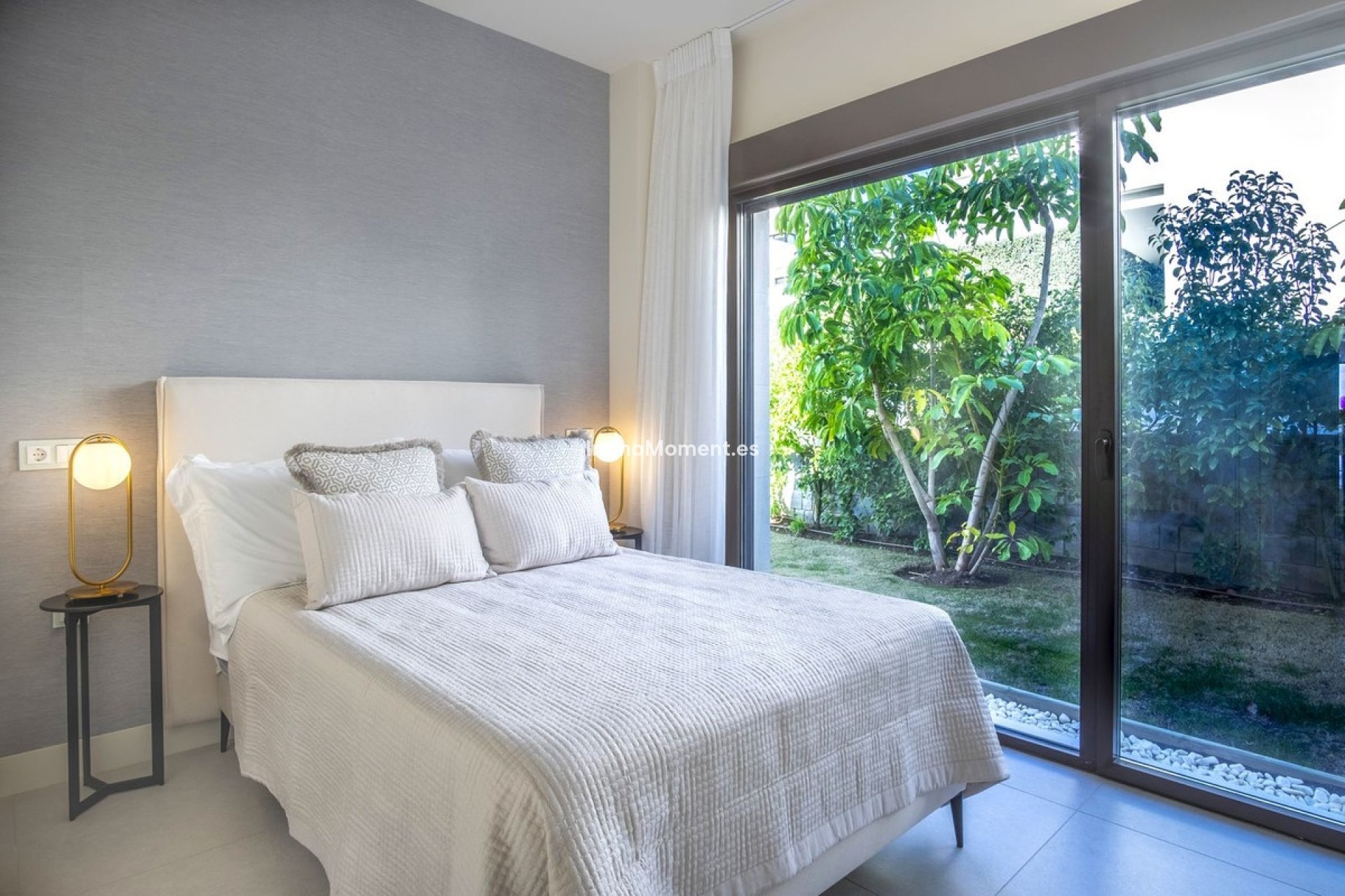 Wiederverkauf - Freistehende Villa - Estepona  - New Golden Mile