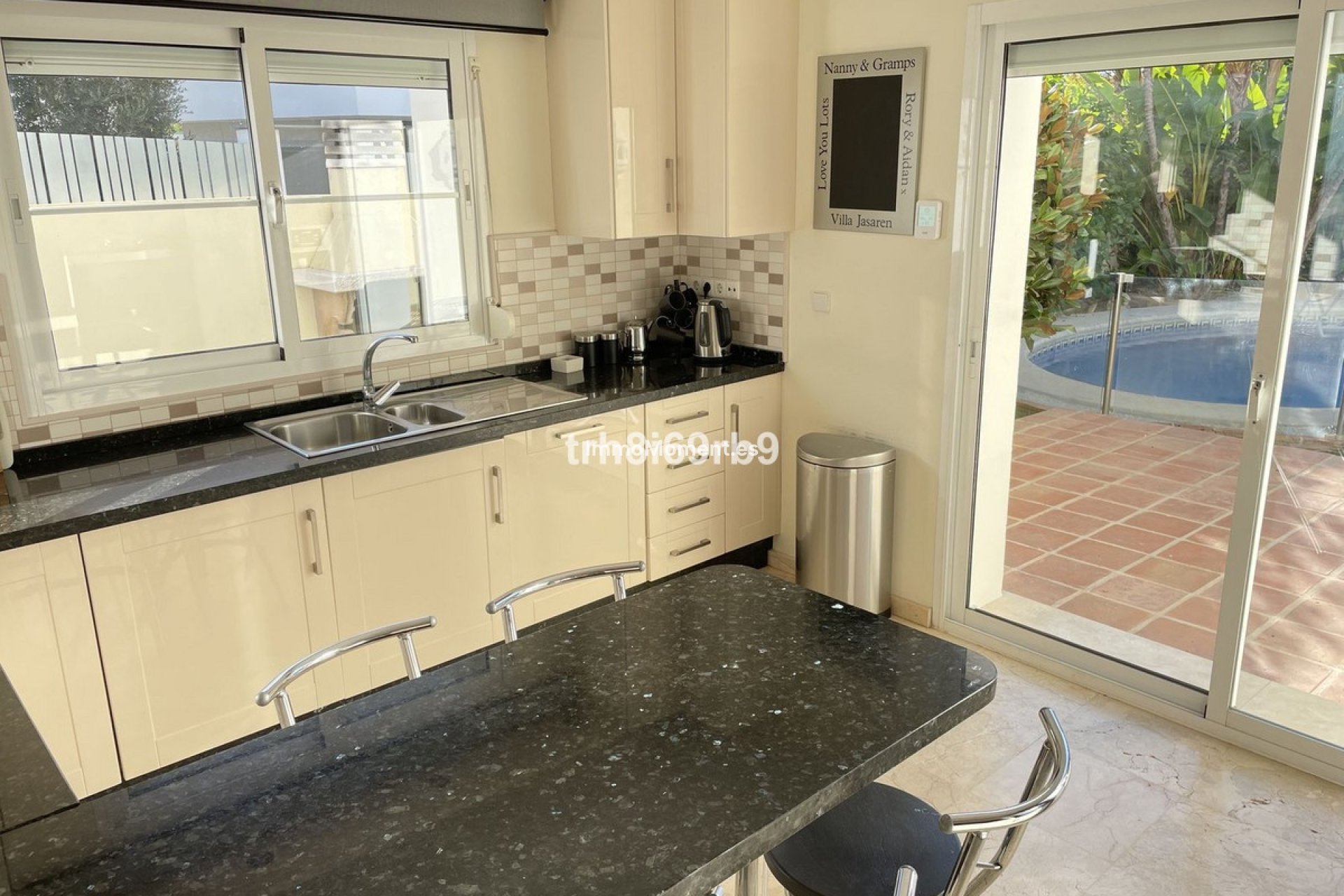 Wiederverkauf - Freistehende Villa - Estepona  - New Golden Mile