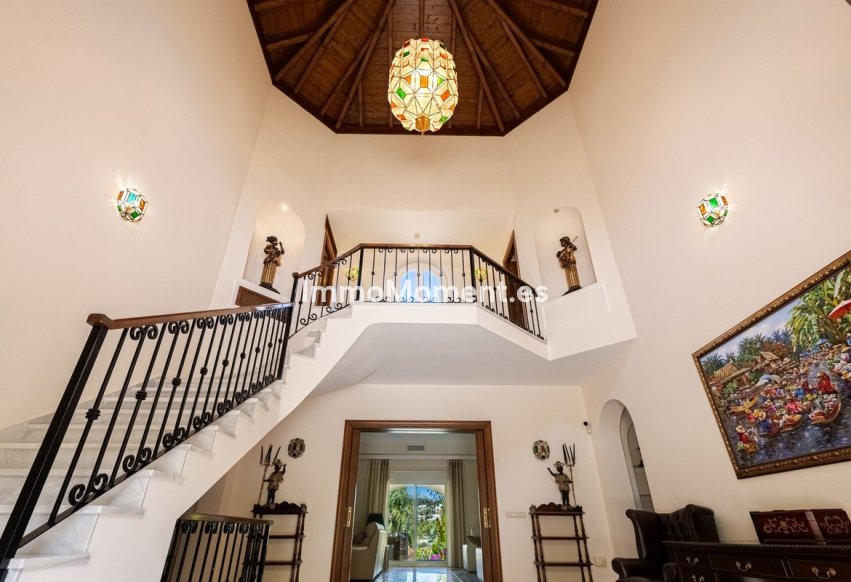 Wiederverkauf - Freistehende Villa - Estepona  - New Golden Mile