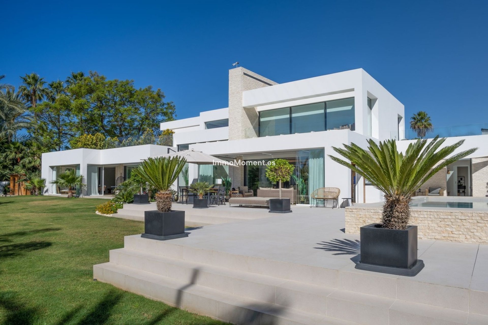 Wiederverkauf - Freistehende Villa - Estepona  - New Golden Mile