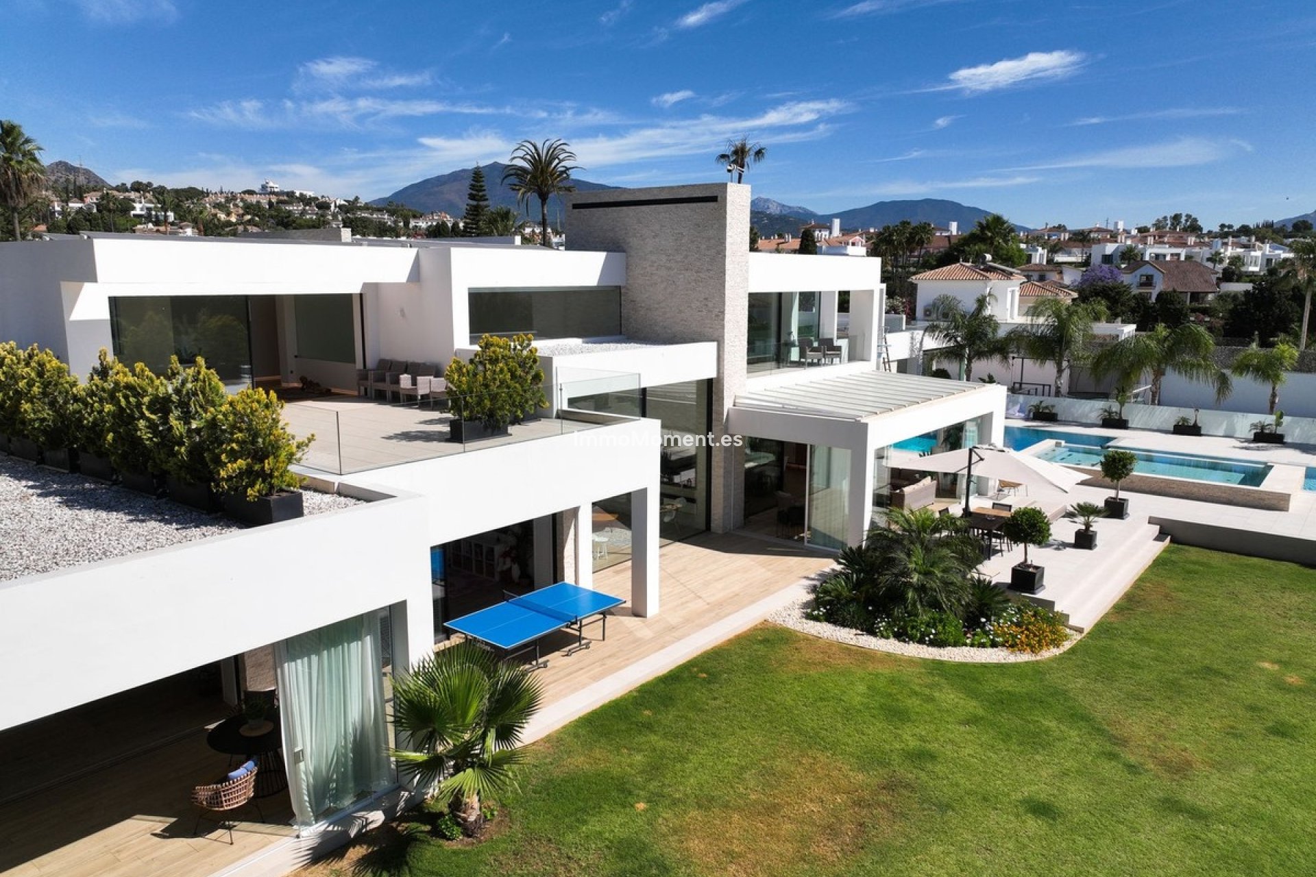 Wiederverkauf - Freistehende Villa - Estepona  - New Golden Mile