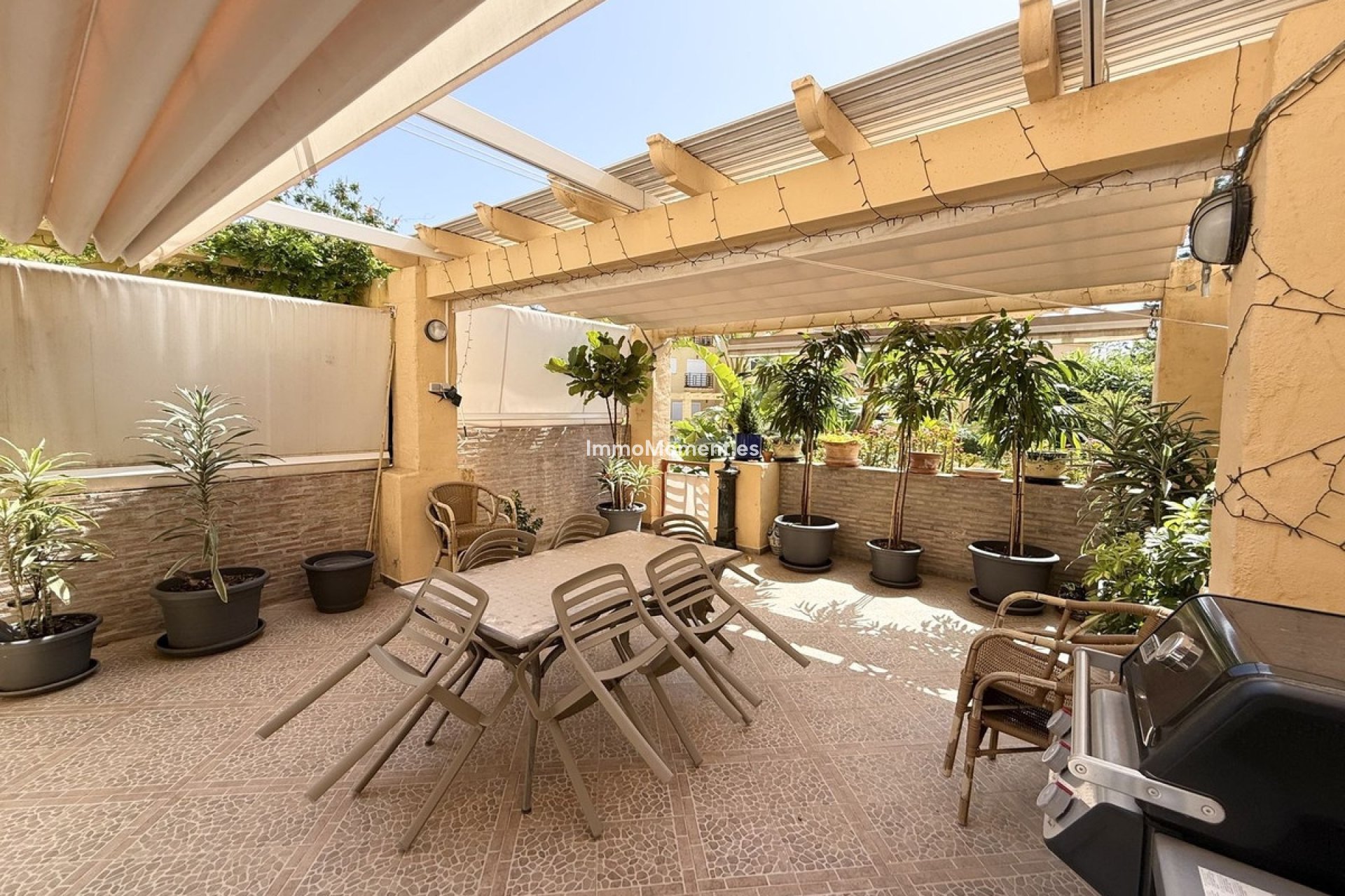 Wiederverkauf - Freistehende Villa - Estepona  - Selwo