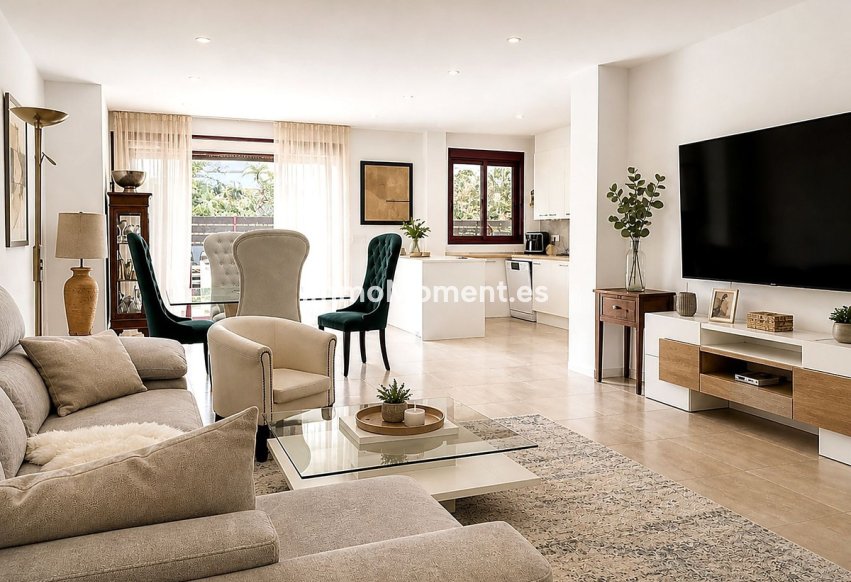 Wiederverkauf - Freistehende Villa - Estepona  - Selwo