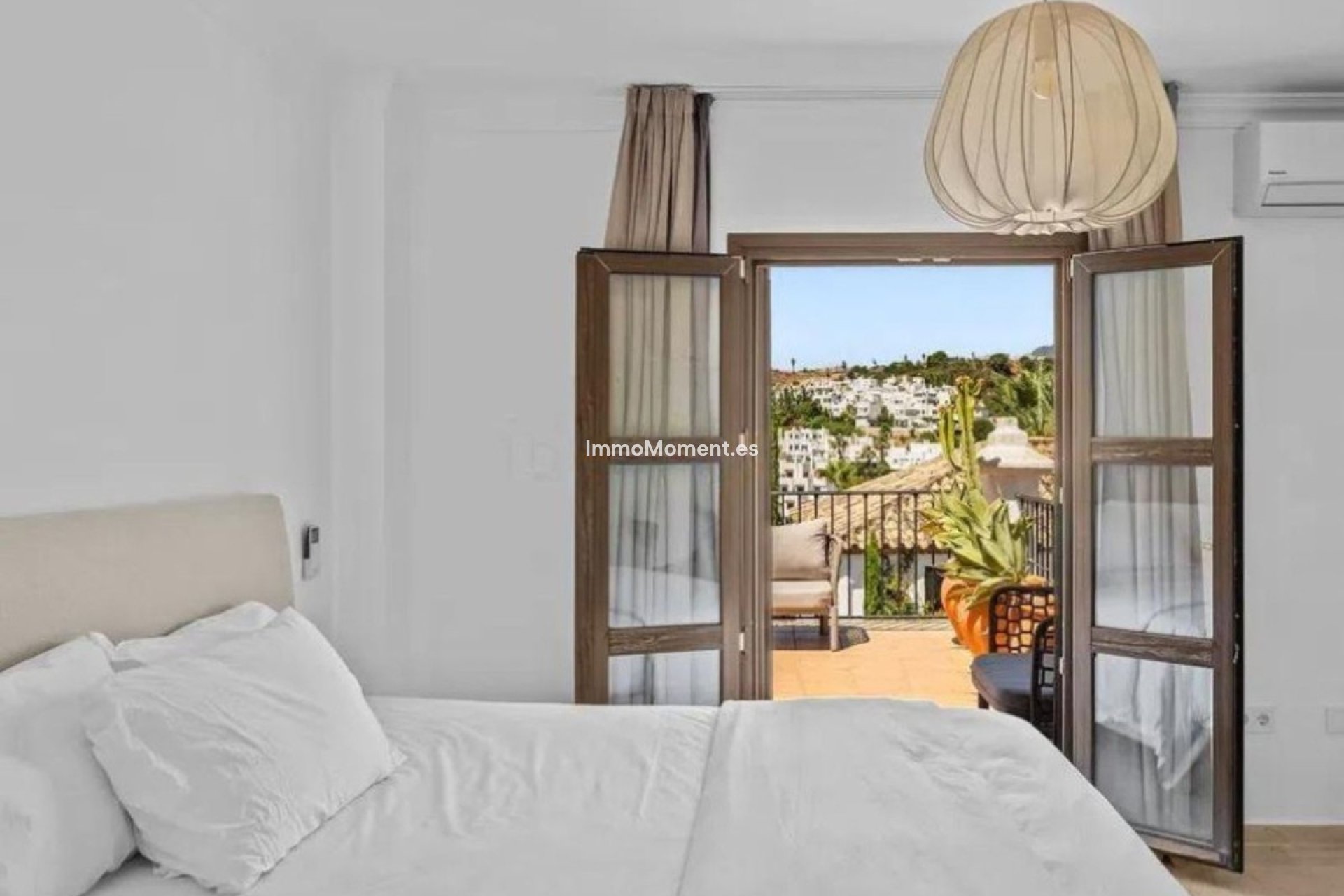 Wiederverkauf - Freistehende Villa - Estepona  - Selwo