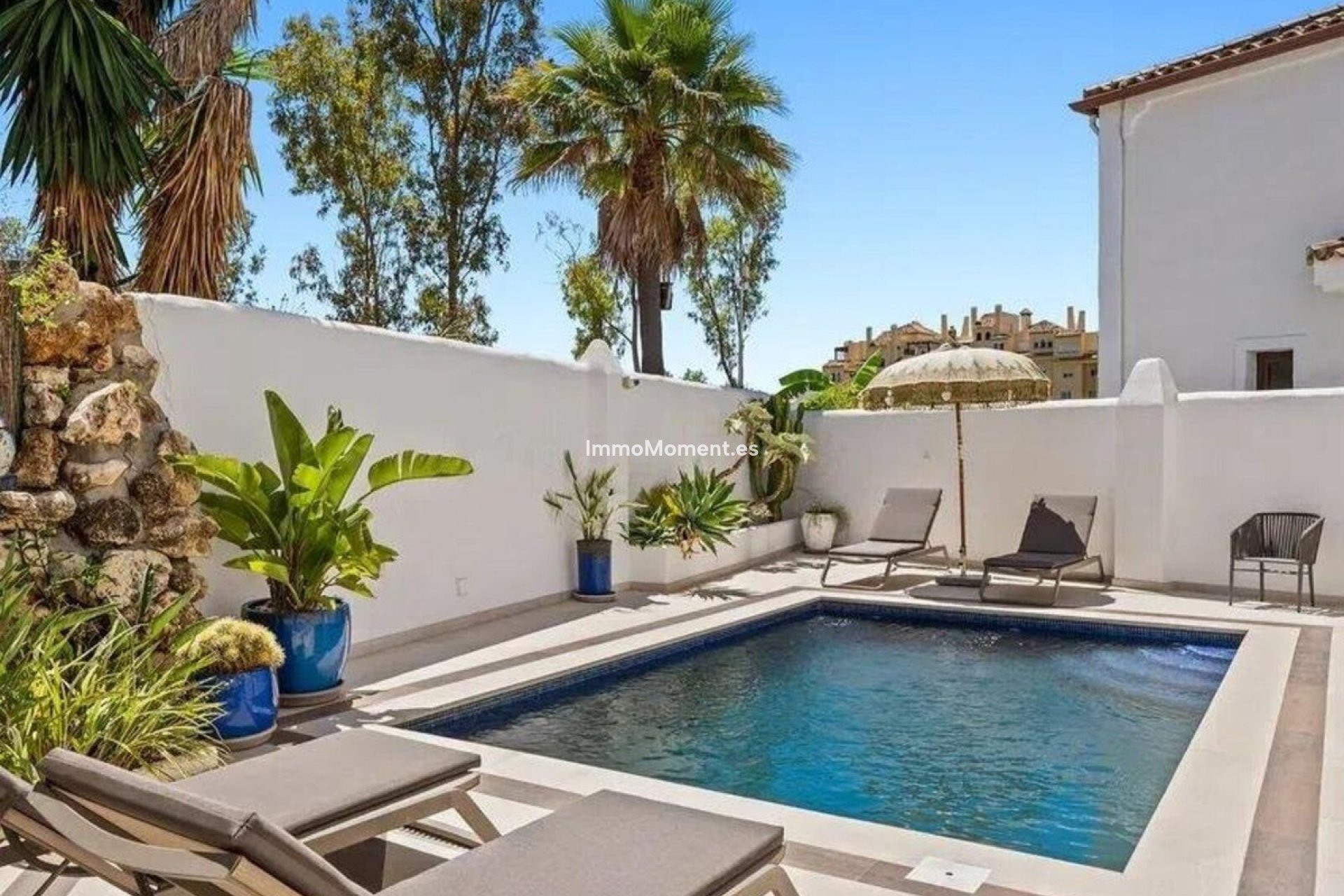 Wiederverkauf - Freistehende Villa - Estepona  - Selwo