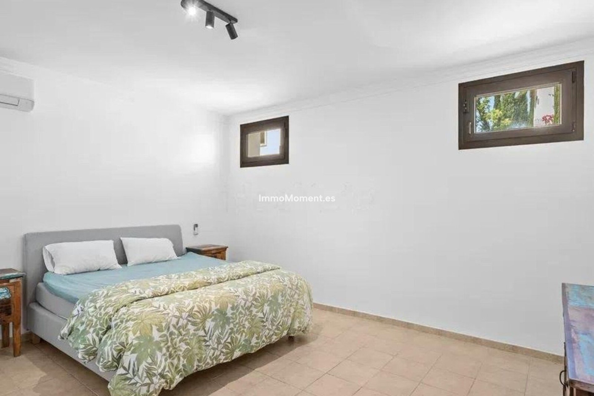 Wiederverkauf - Freistehende Villa - Estepona  - Selwo