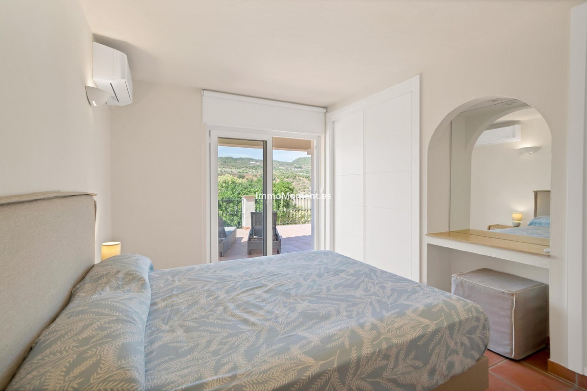 Wiederverkauf - Freistehende Villa - Estepona  - Valle Romano