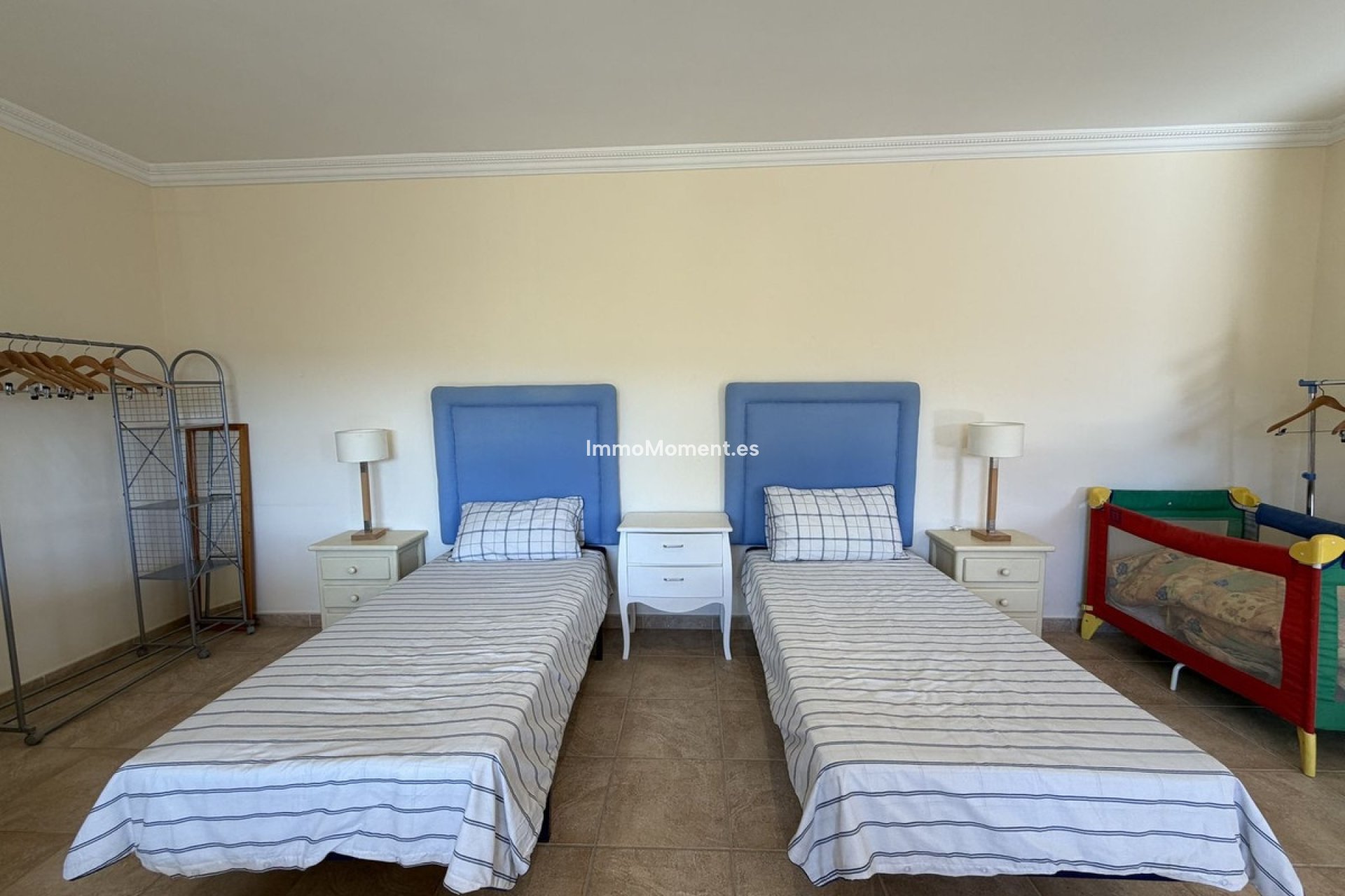 Wiederverkauf - Freistehende Villa - Estepona  - Valle Romano