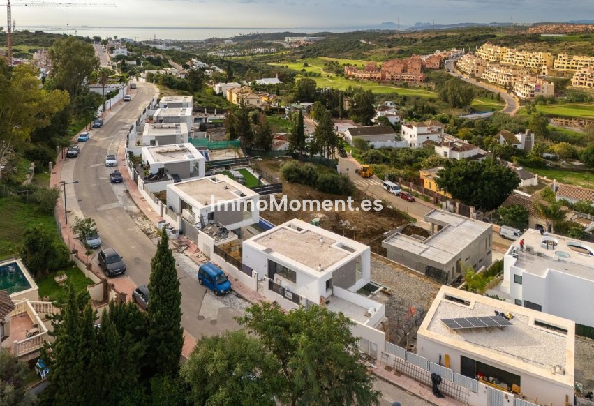 Wiederverkauf - Freistehende Villa - Estepona  - Valle Romano