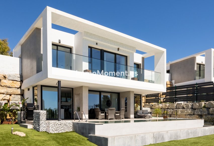 Wiederverkauf - Freistehende Villa - Estepona  - Valle Romano