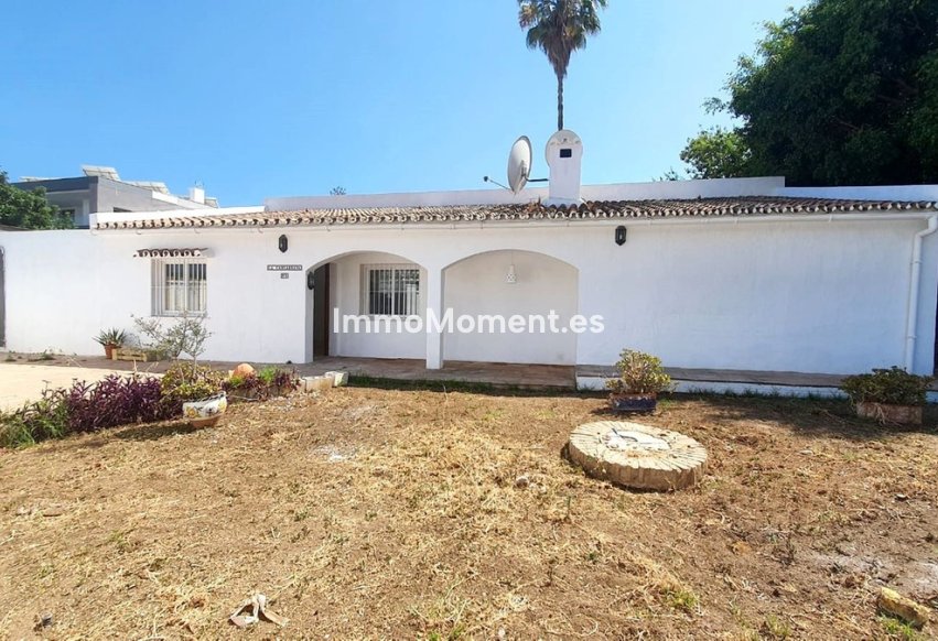 Wiederverkauf - Freistehende Villa - Fuengirola - Fuengirola Centro