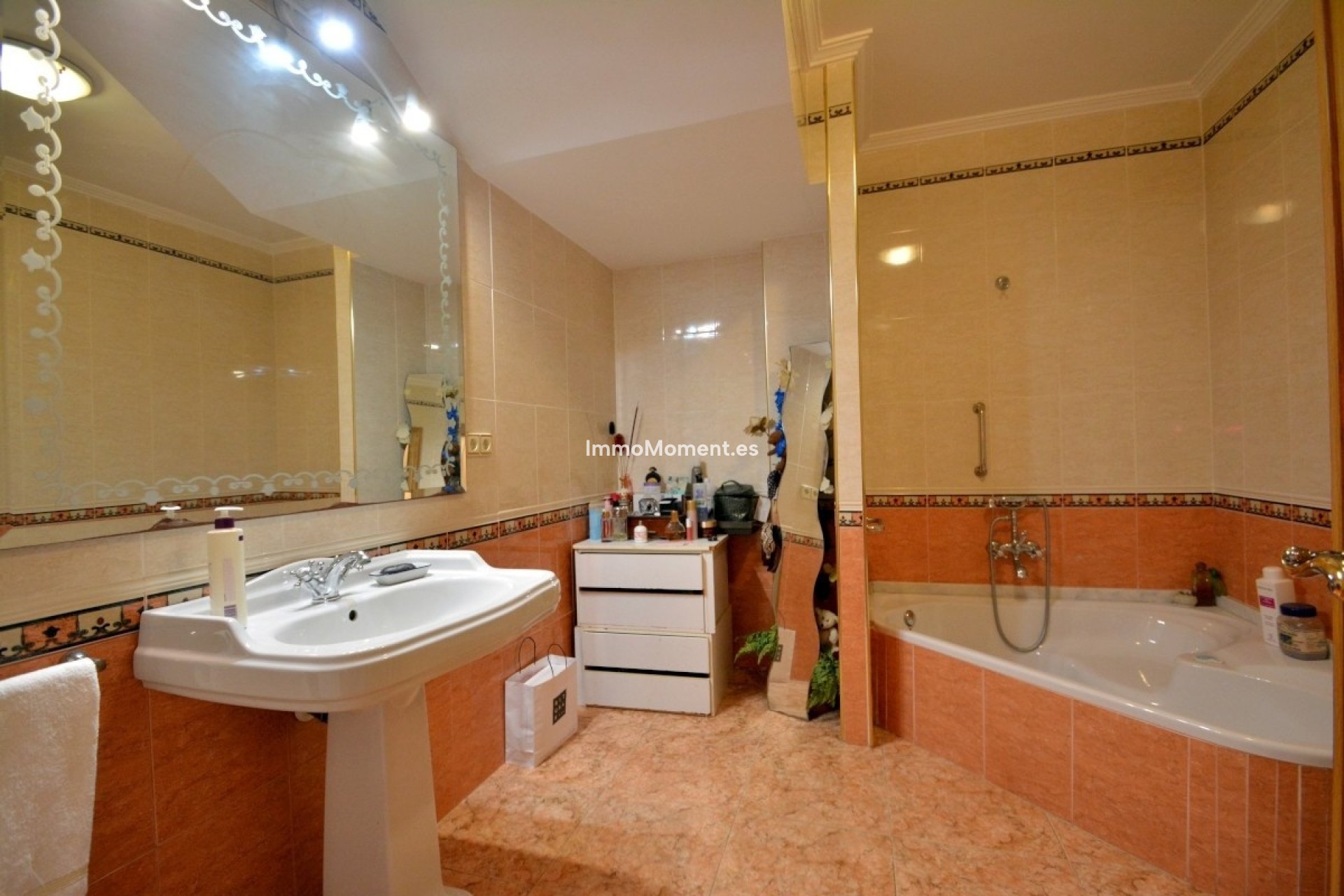 Wiederverkauf - Freistehende Villa - Guardamar del Segura - Guardamar del Segura Centro