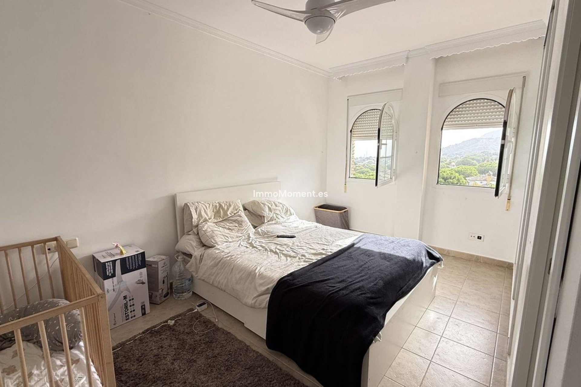 Wiederverkauf - Freistehende Villa -   Inländisch - Alhaurín de la Torre
