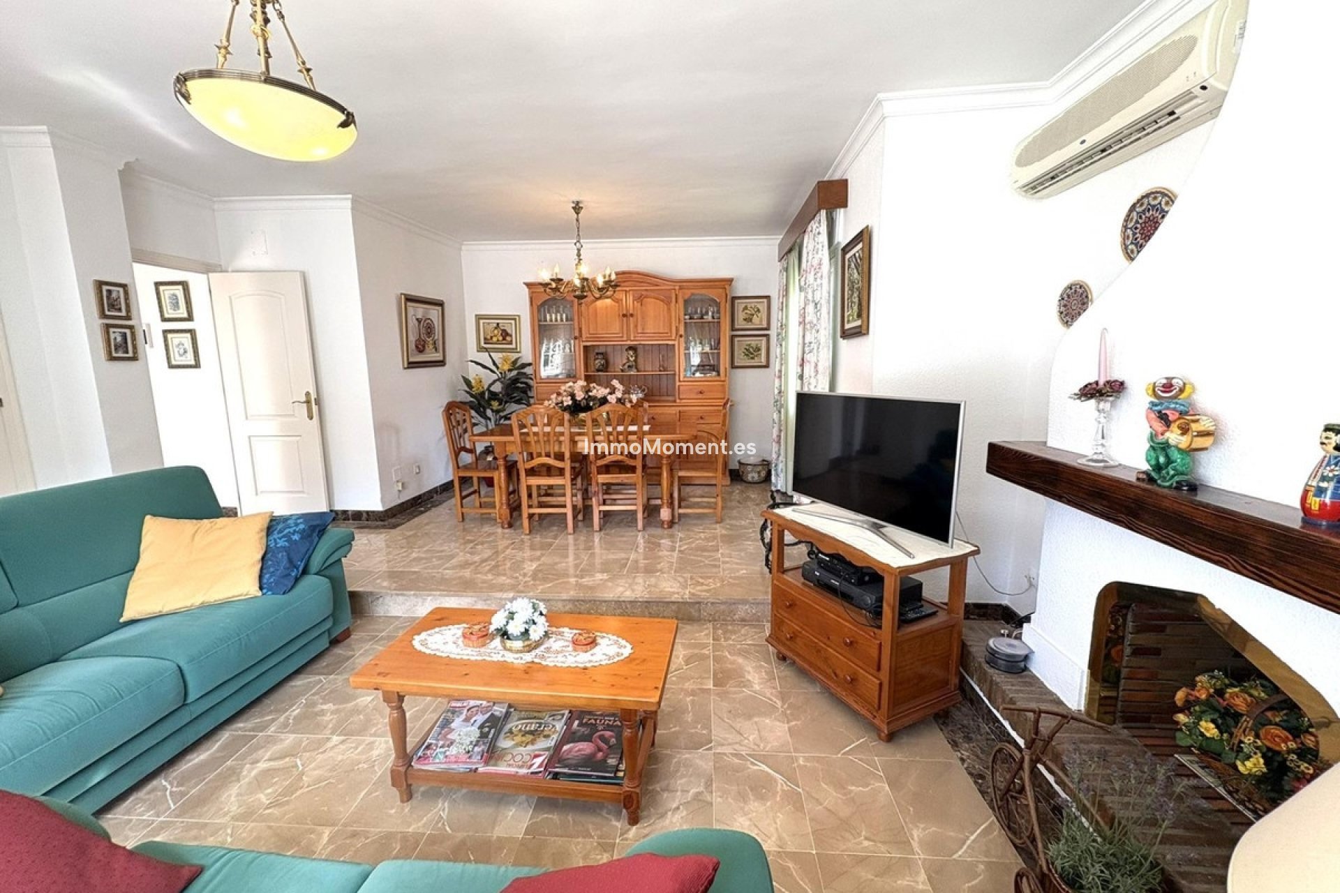 Wiederverkauf - Freistehende Villa -   Inländisch - Alhaurín de la Torre