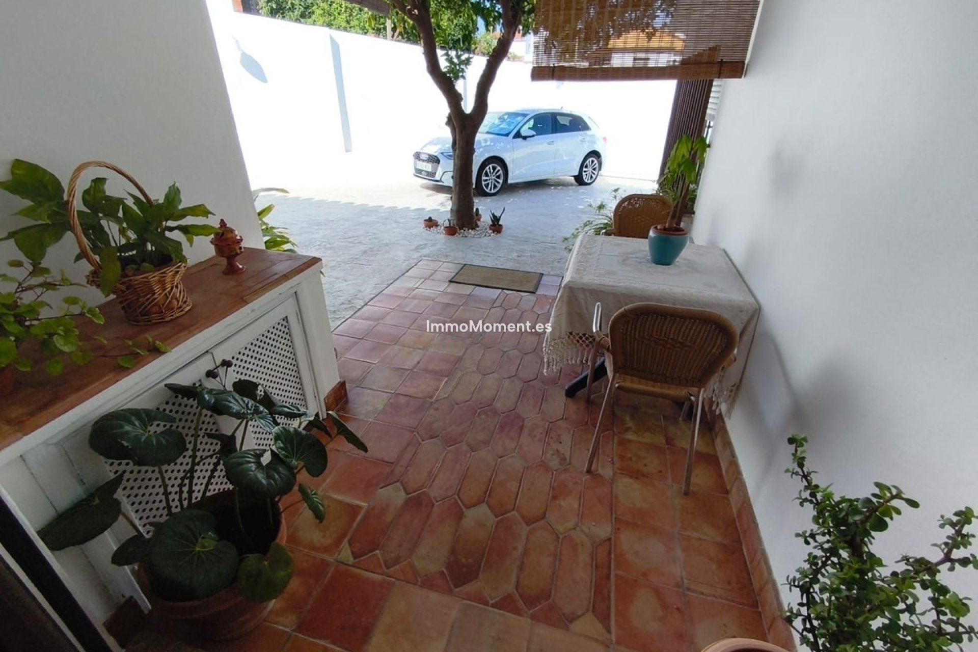 Wiederverkauf - Freistehende Villa -   Inländisch - Alhaurín de la Torre