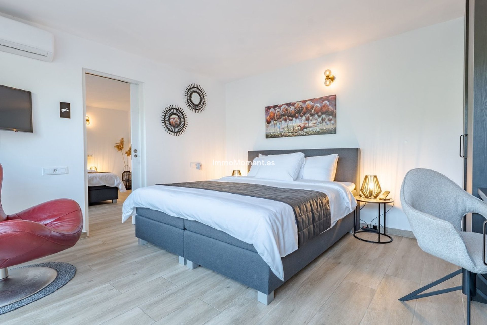 Wiederverkauf - Freistehende Villa -   Inländisch - Alhaurín el Grande Centro