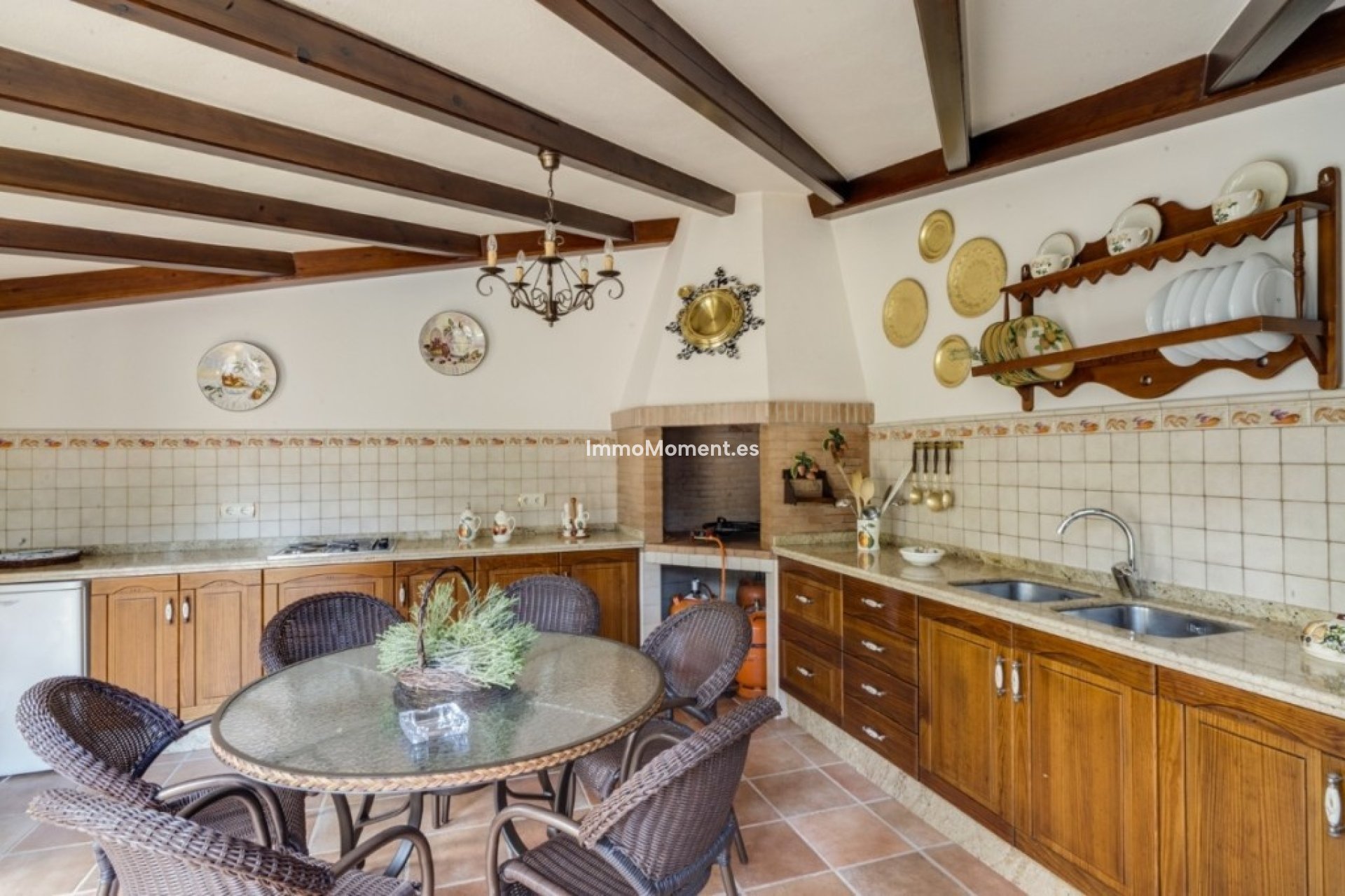 Wiederverkauf - Freistehende Villa -   Inländisch - Alhaurín el Grande Centro