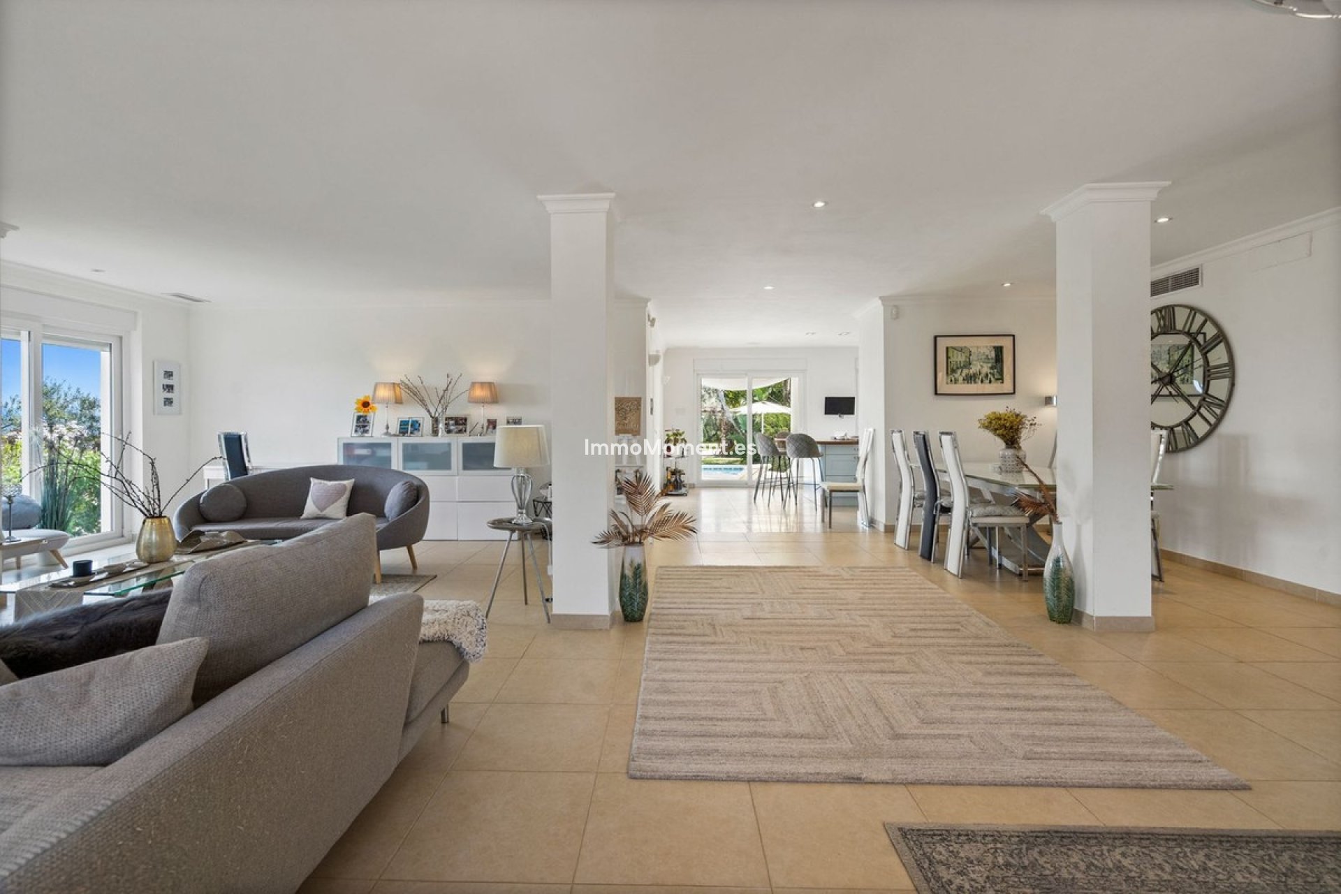 Wiederverkauf - Freistehende Villa -   Inländisch - Alhaurín el Grande Centro