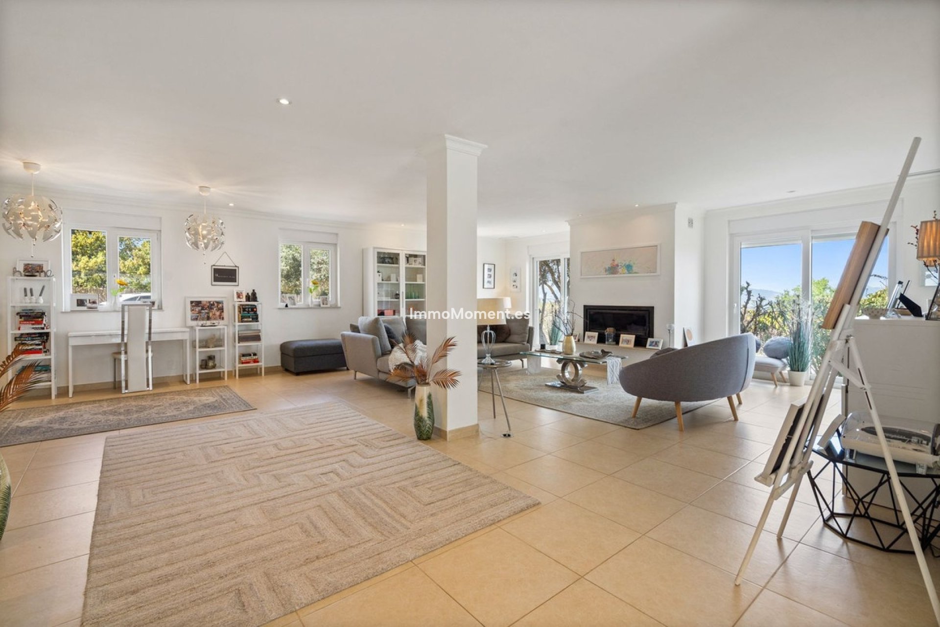 Wiederverkauf - Freistehende Villa -   Inländisch - Alhaurín el Grande Centro