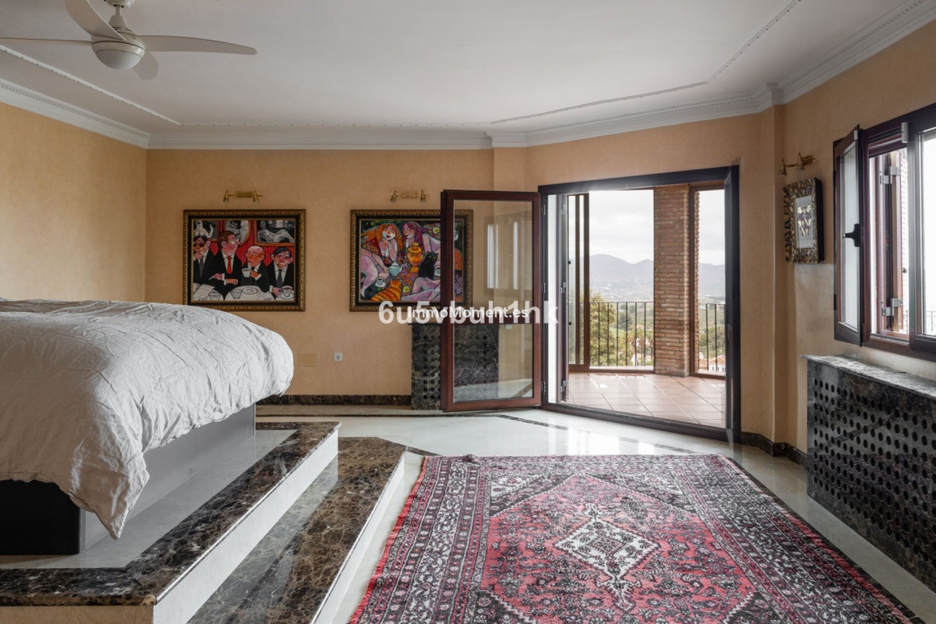Wiederverkauf - Freistehende Villa -   Inländisch - Alhaurín el Grande Centro