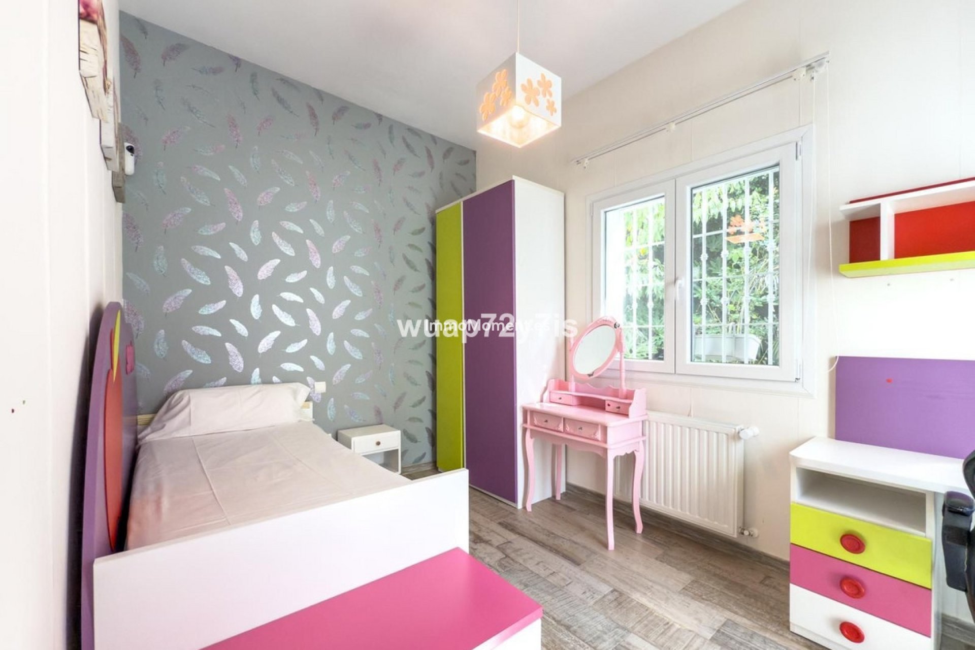 Wiederverkauf - Freistehende Villa -   Inländisch - Istán