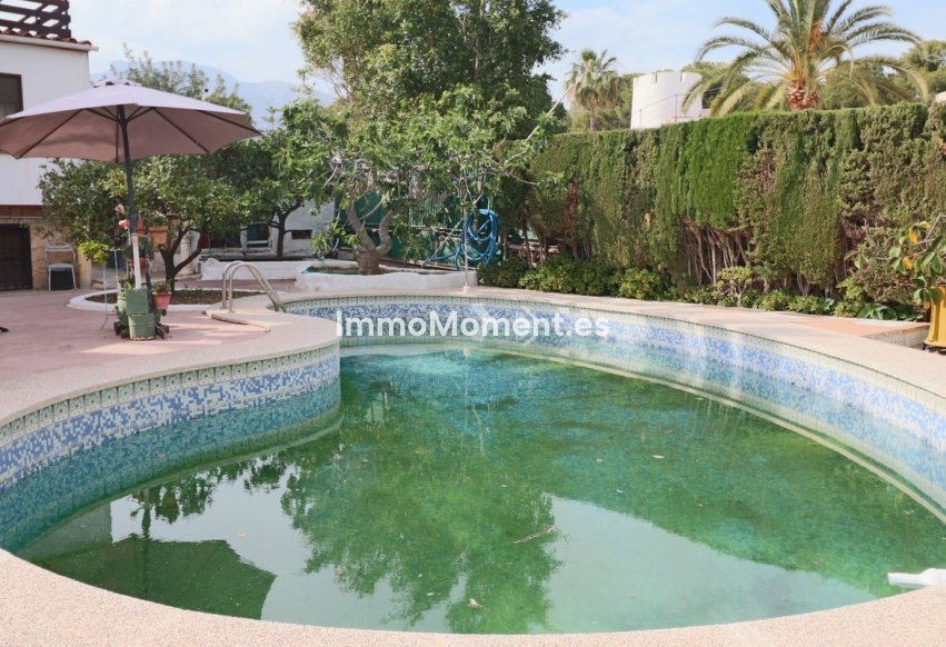 Wiederverkauf - Freistehende Villa - La Nucía - La Nucia Centro